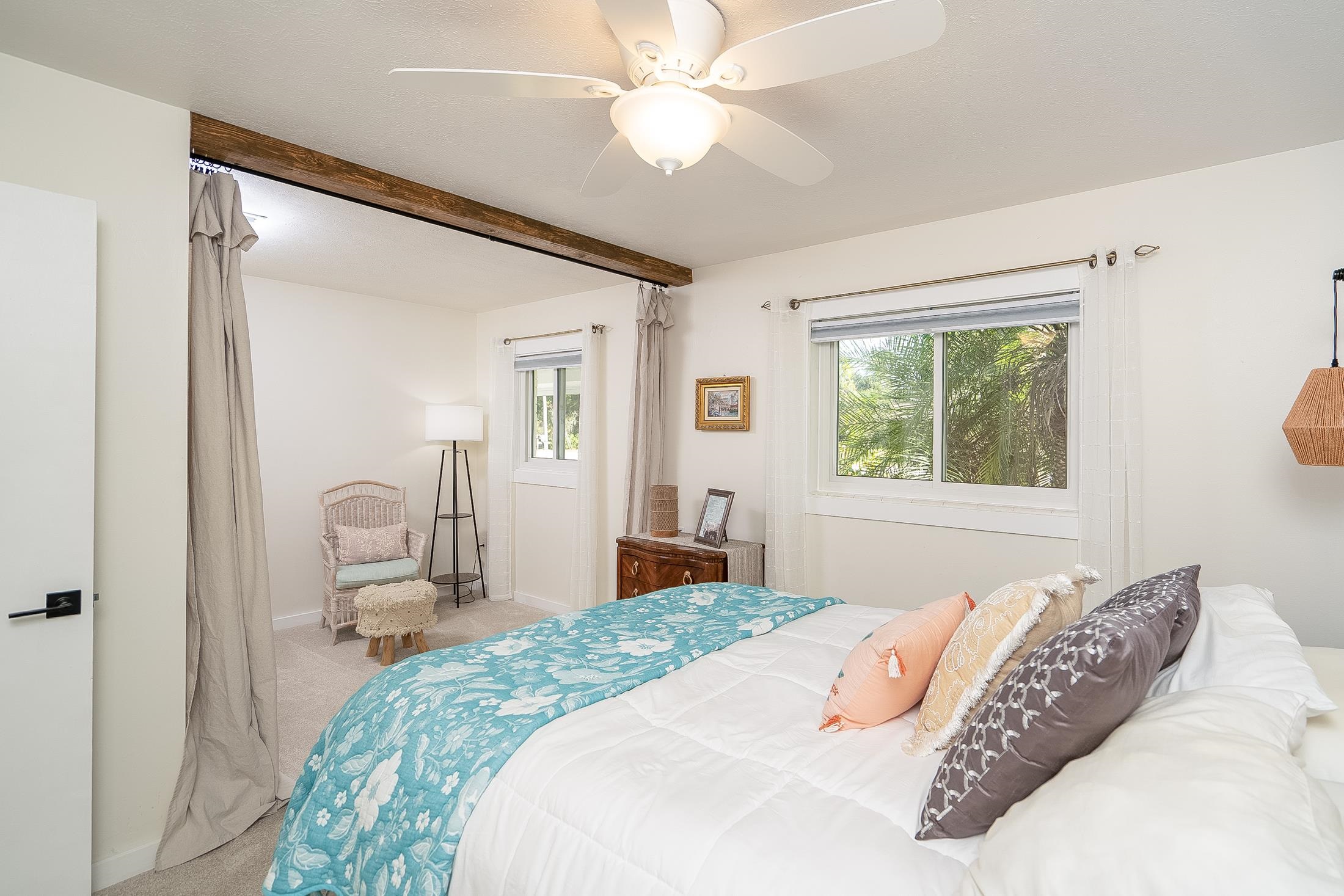 Image 43 of 87 For 123 Esperanza Grove Rd