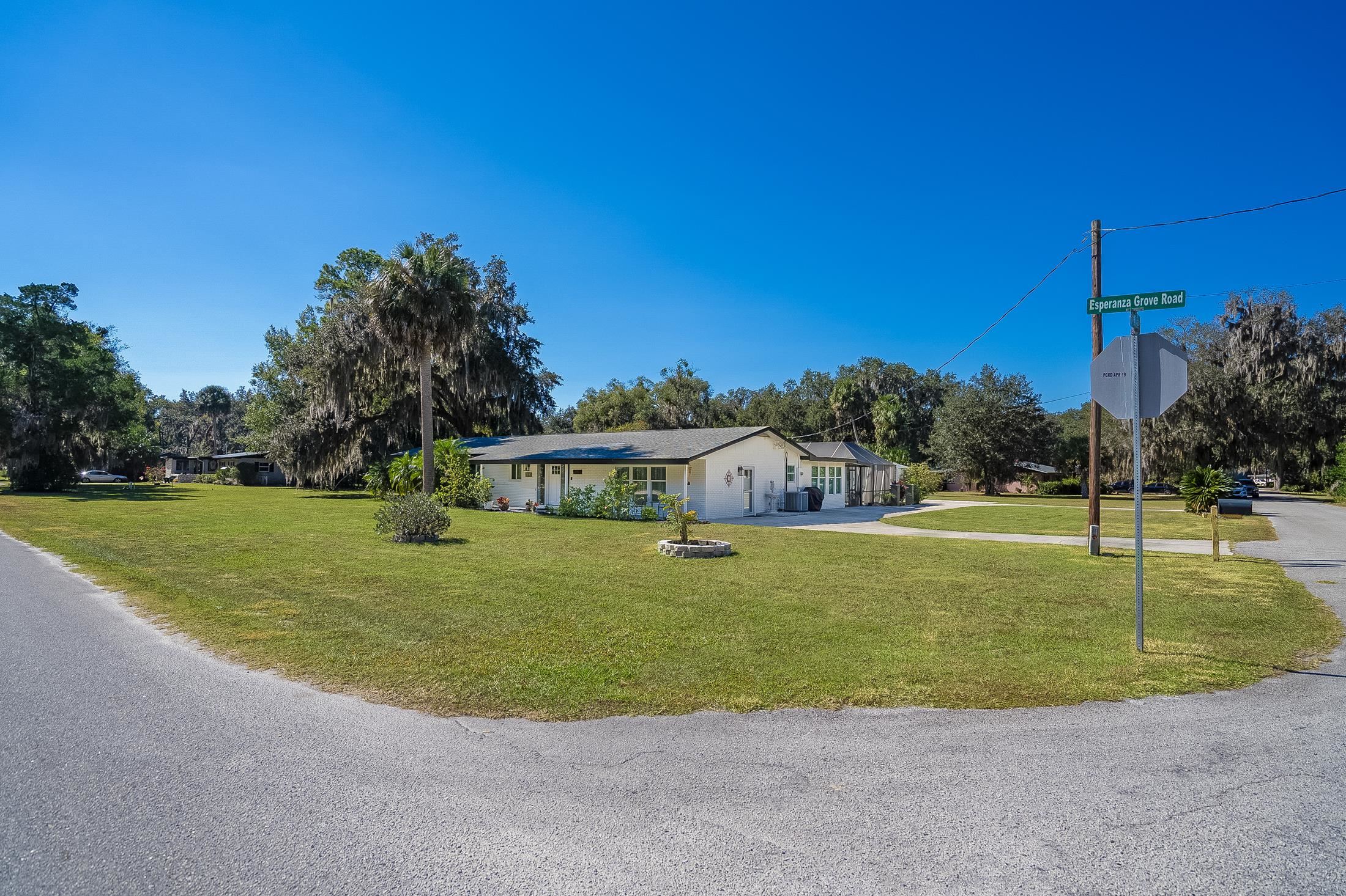 Image 54 of 87 For 123 Esperanza Grove Rd