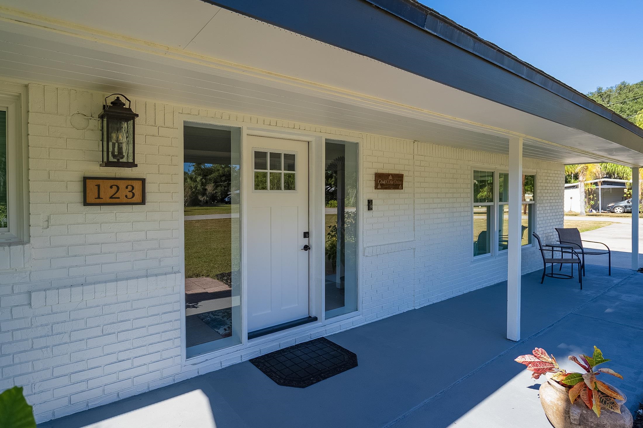 Image 59 of 87 For 123 Esperanza Grove Rd