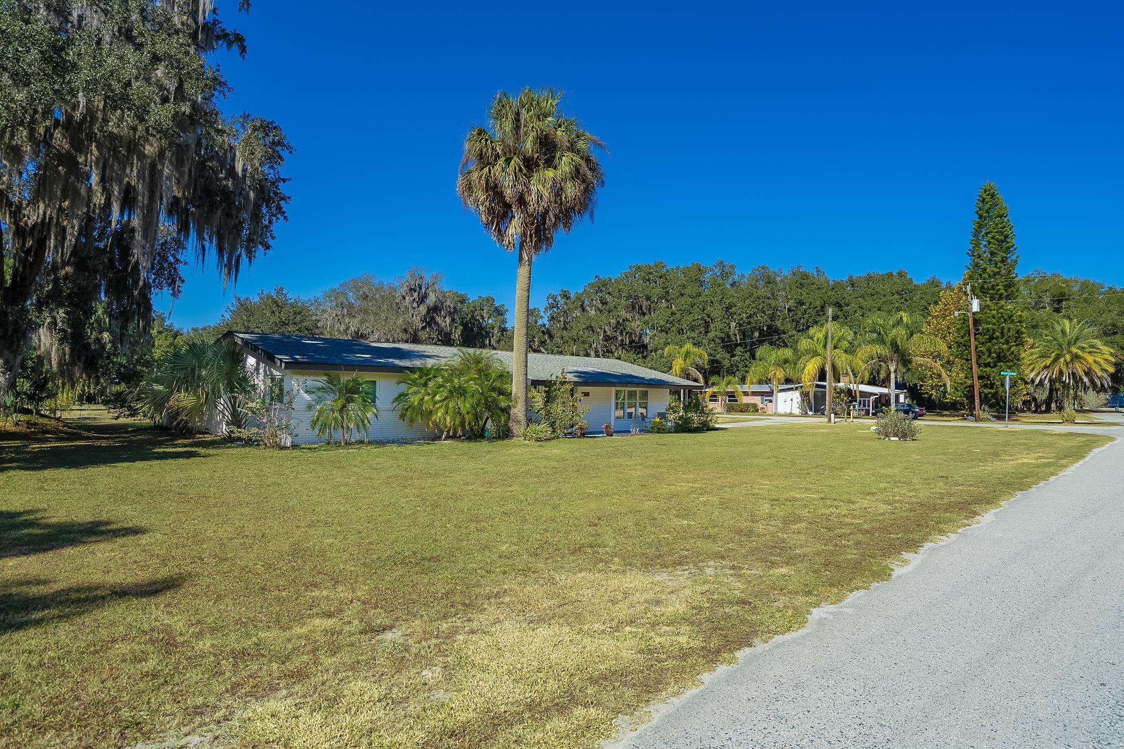 Image 63 of 87 For 123 Esperanza Grove Rd