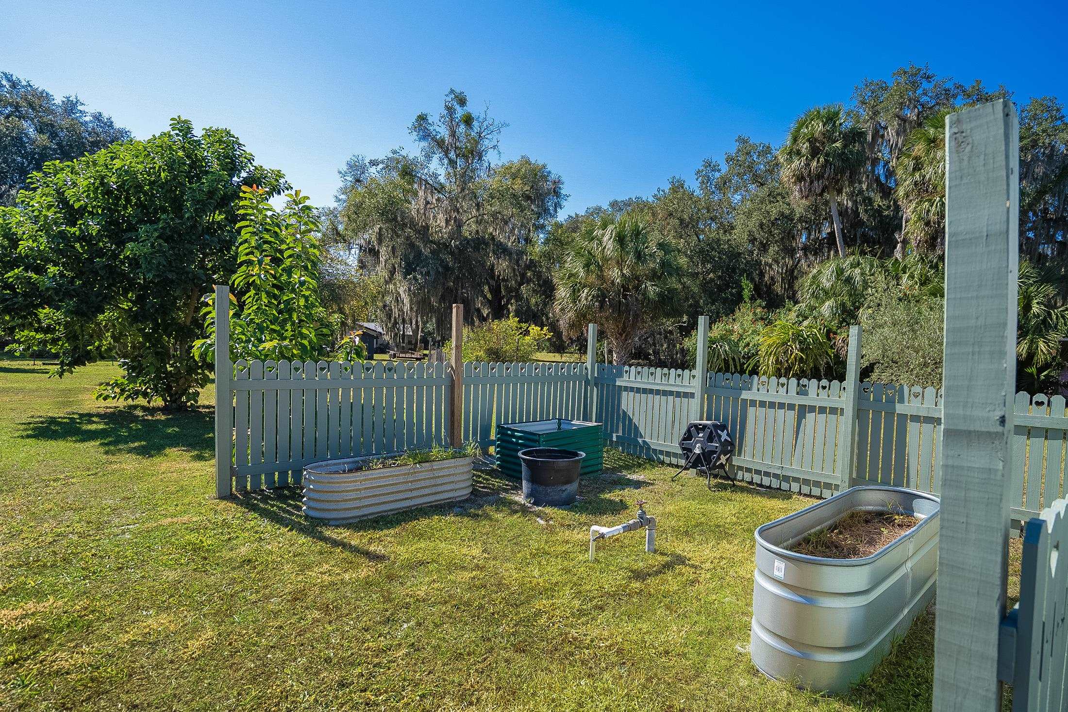 Image 65 of 87 For 123 Esperanza Grove Rd