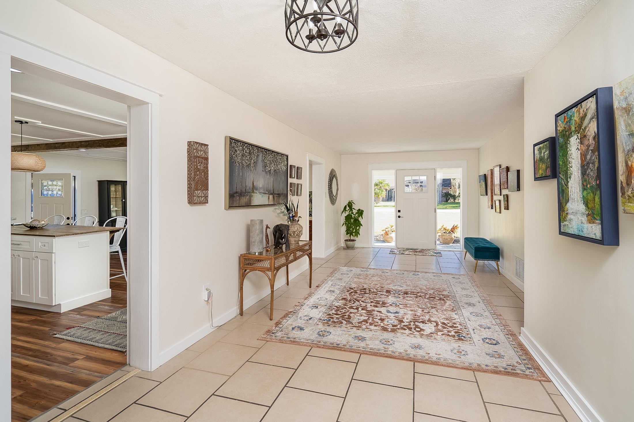 Image 9 of 87 For 123 Esperanza Grove Rd