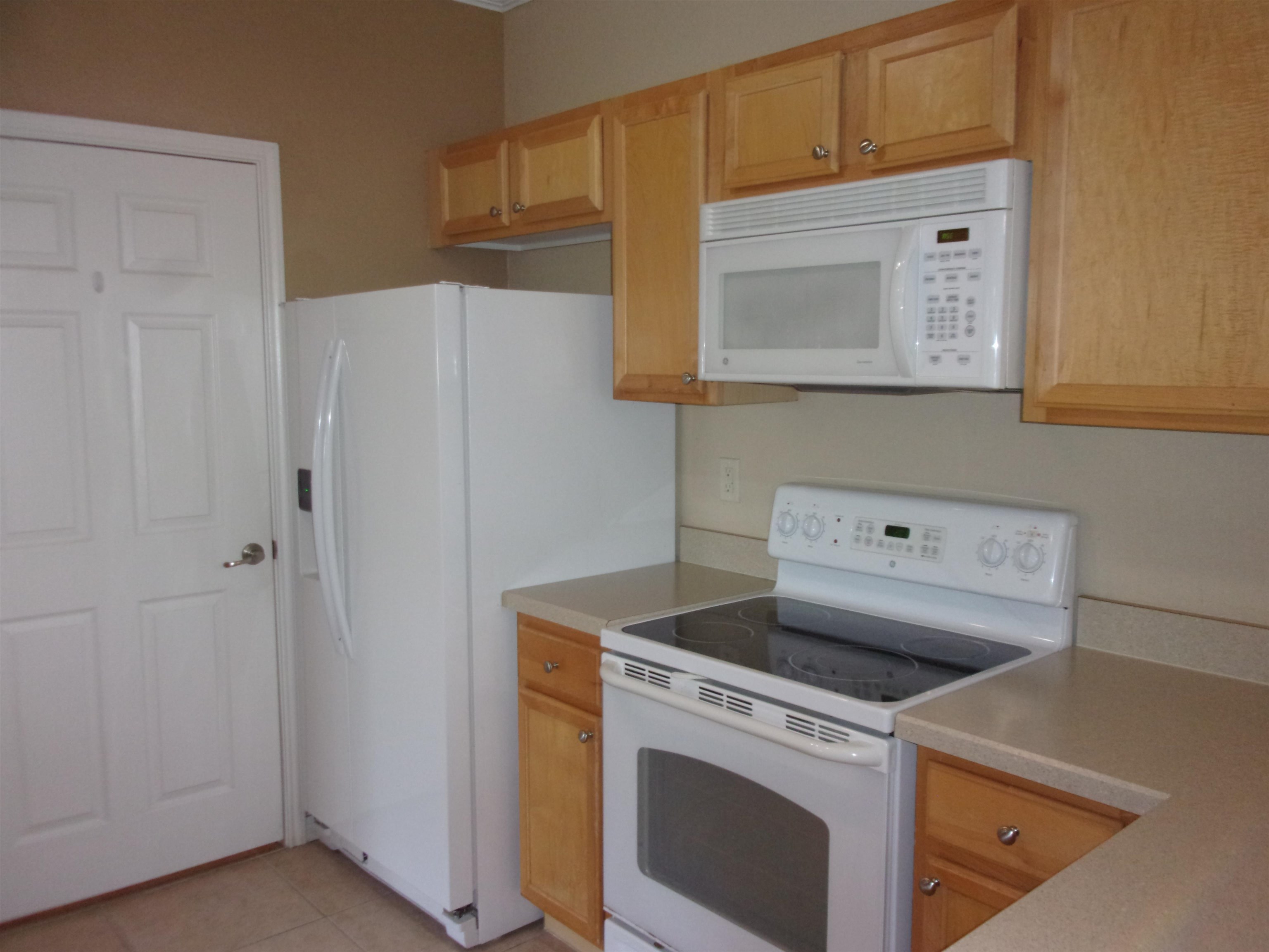 Image 13 of 68 For 130 Old Town Parkway #2304