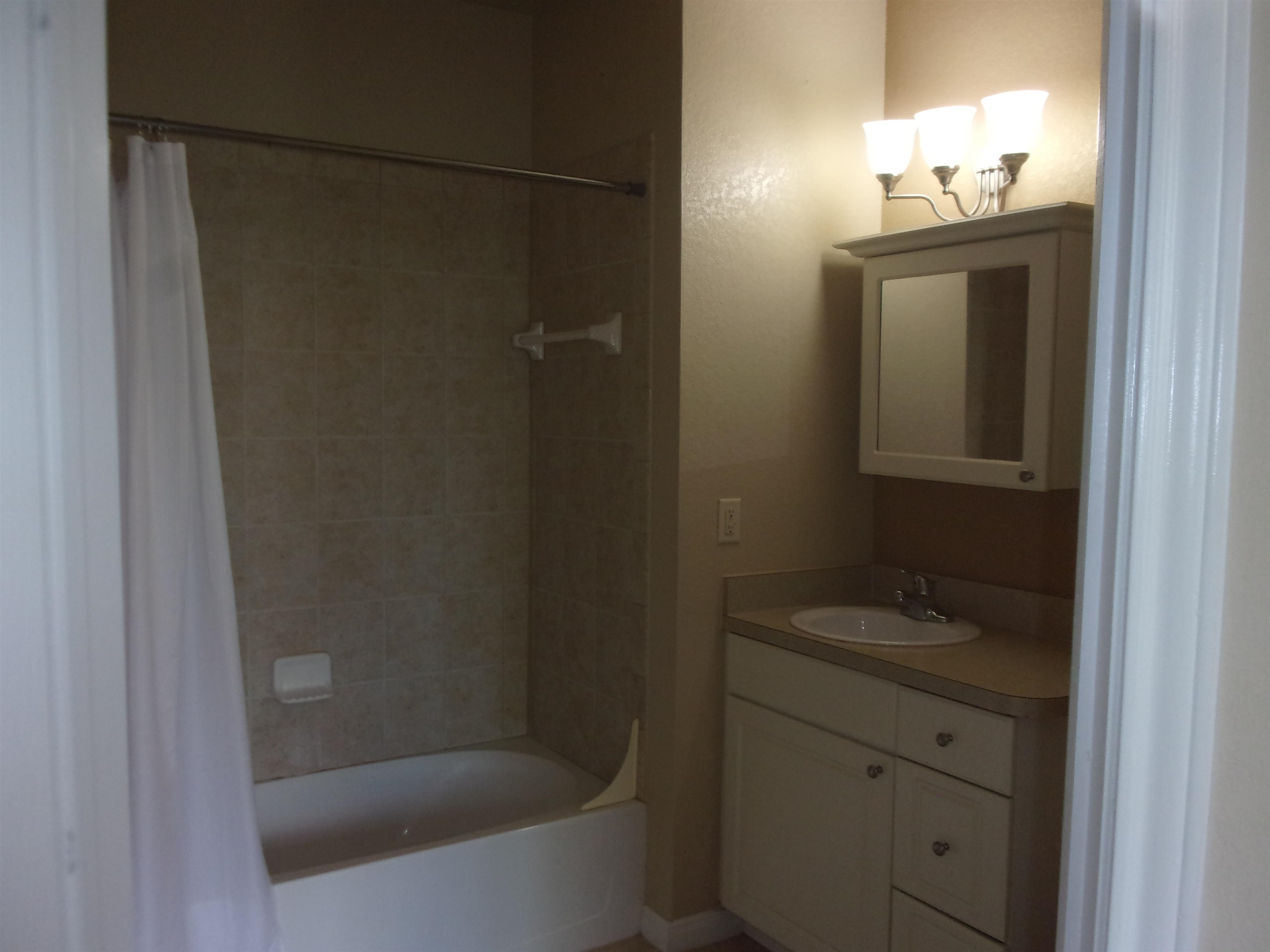 Image 33 of 68 For 130 Old Town Parkway #2304