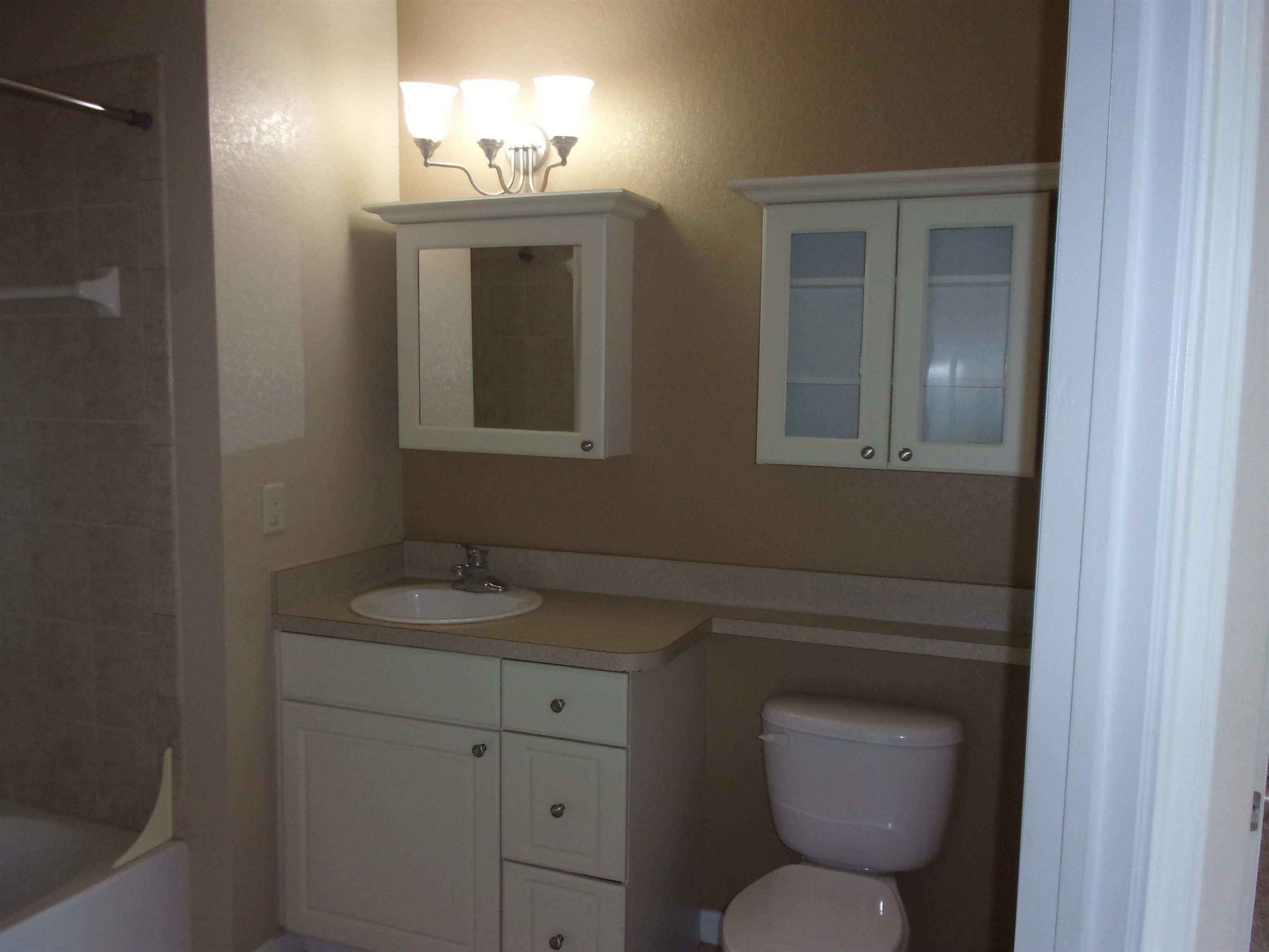 Image 36 of 68 For 130 Old Town Parkway #2304