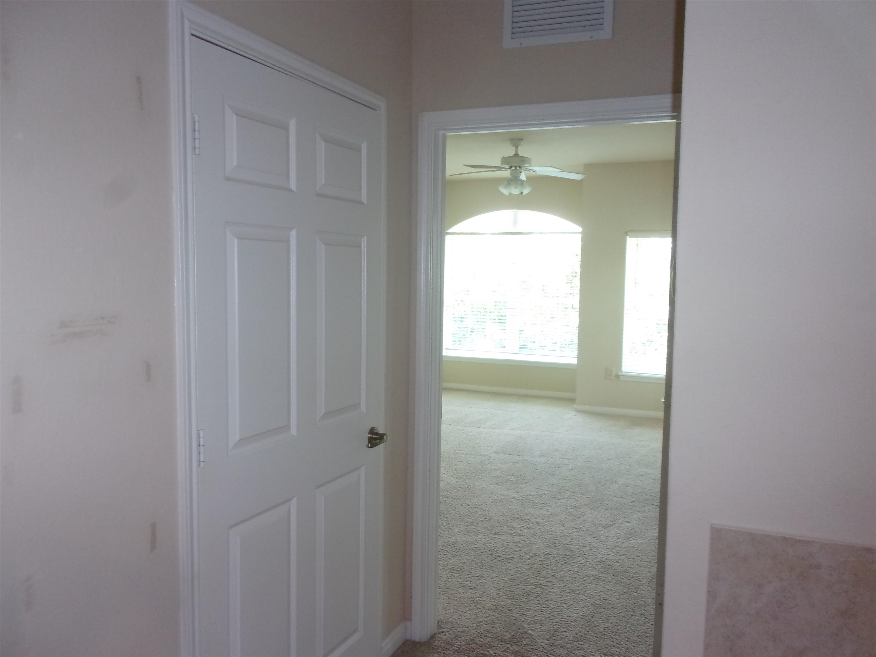 Image 37 of 68 For 130 Old Town Parkway #2304