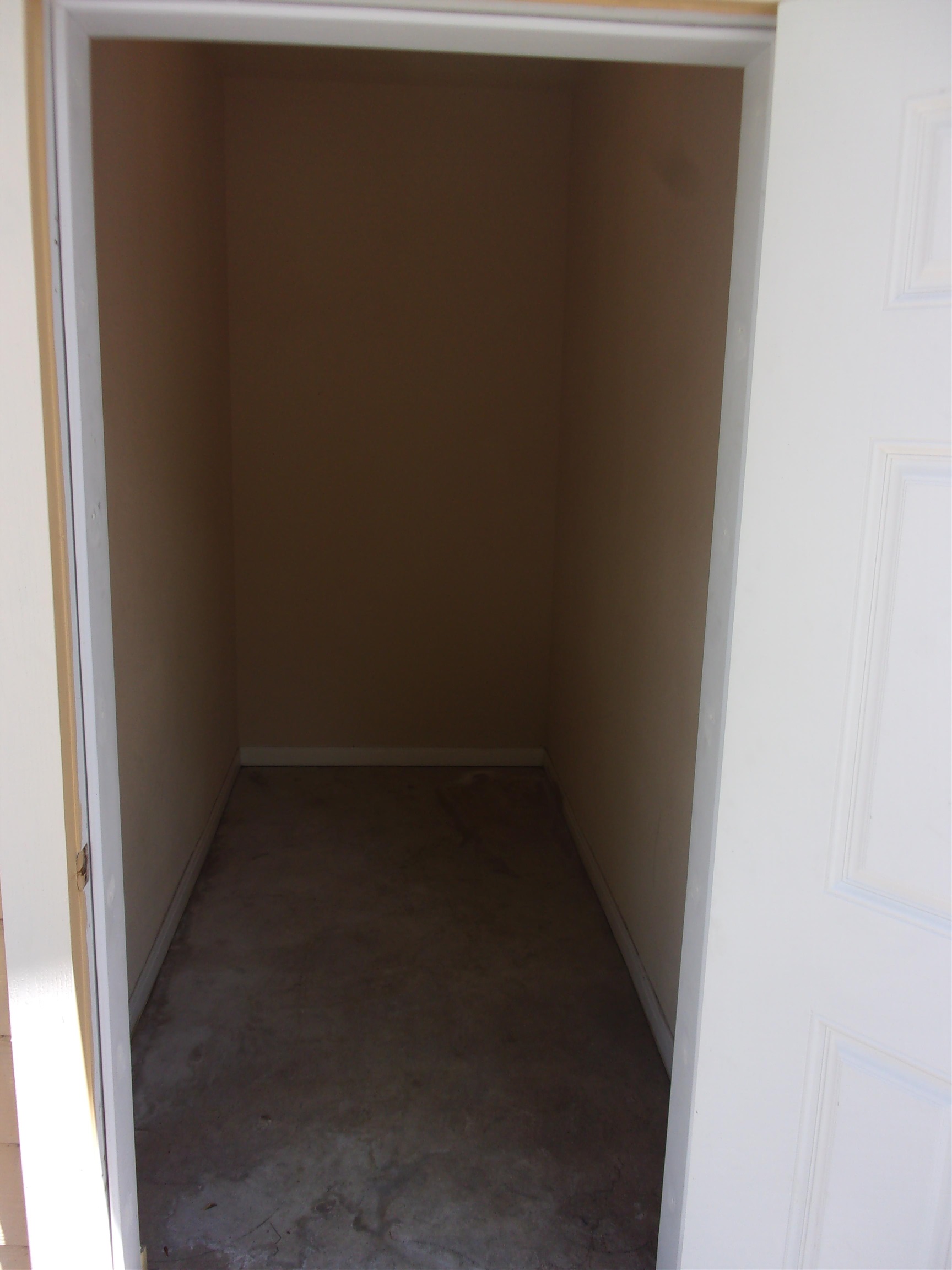 Image 53 of 68 For 130 Old Town Parkway #2304