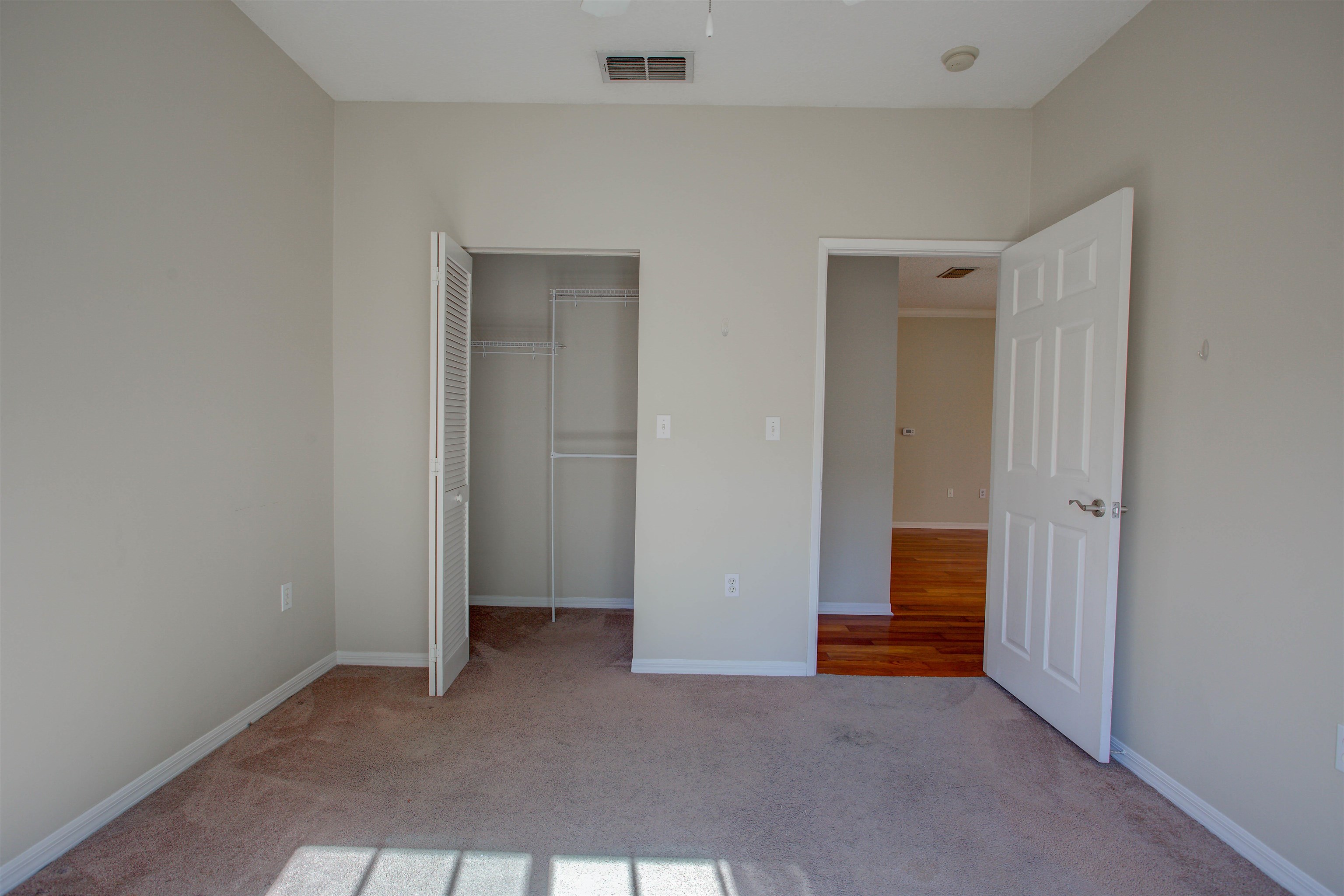 Image 36 of 93 For 520 Florida Club Blvd  112