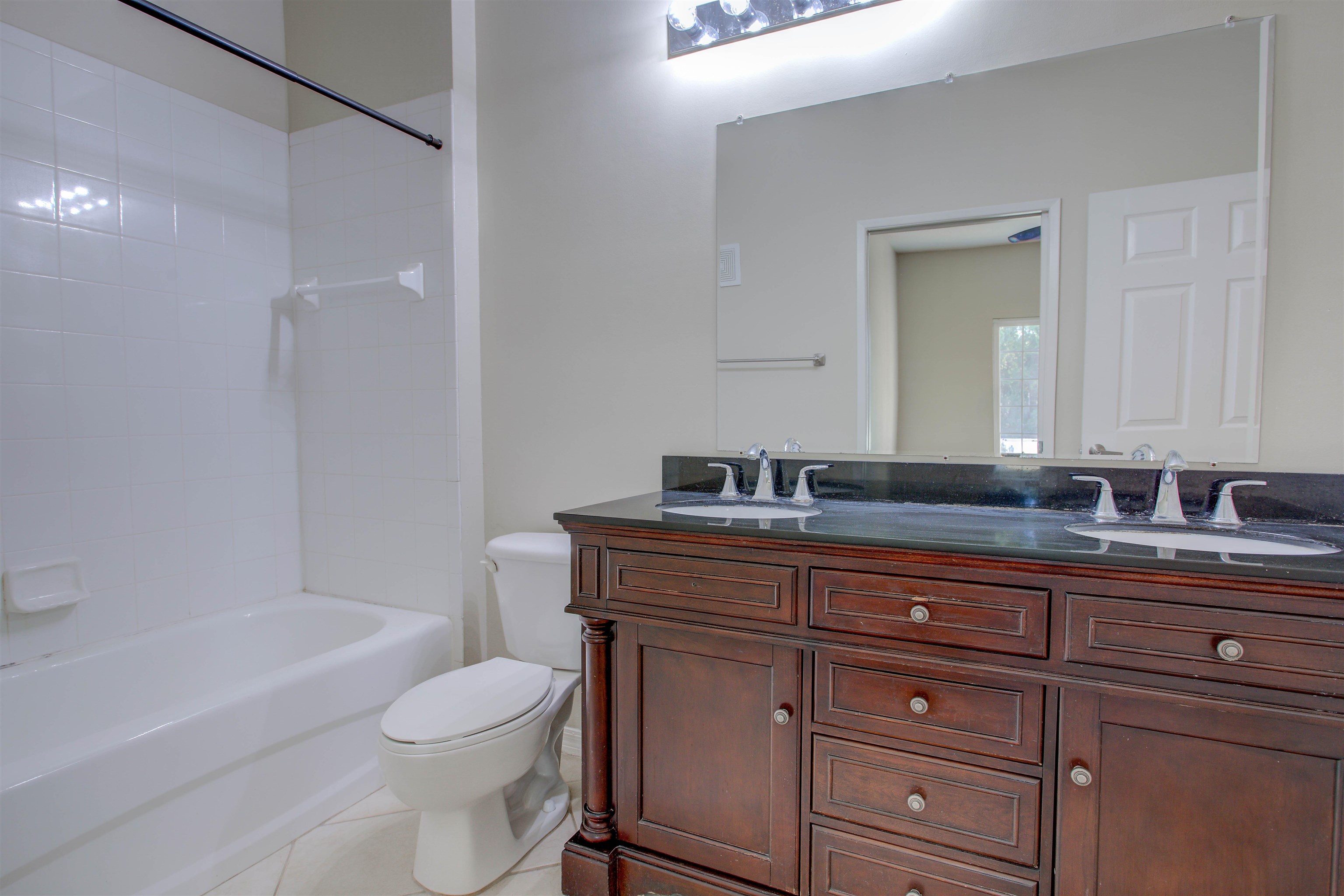 Image 40 of 93 For 520 Florida Club Blvd  112