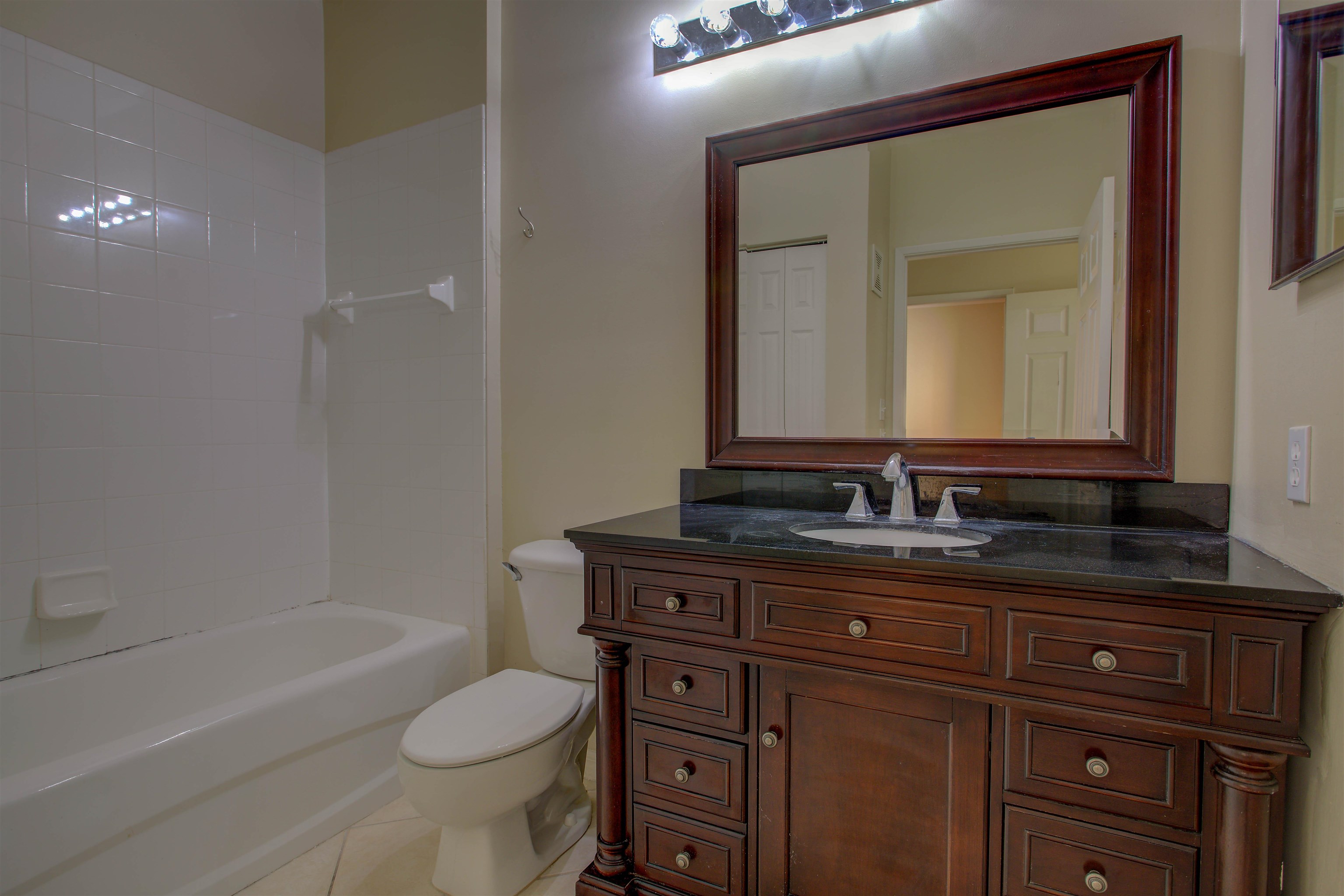 Image 50 of 93 For 520 Florida Club Blvd  112