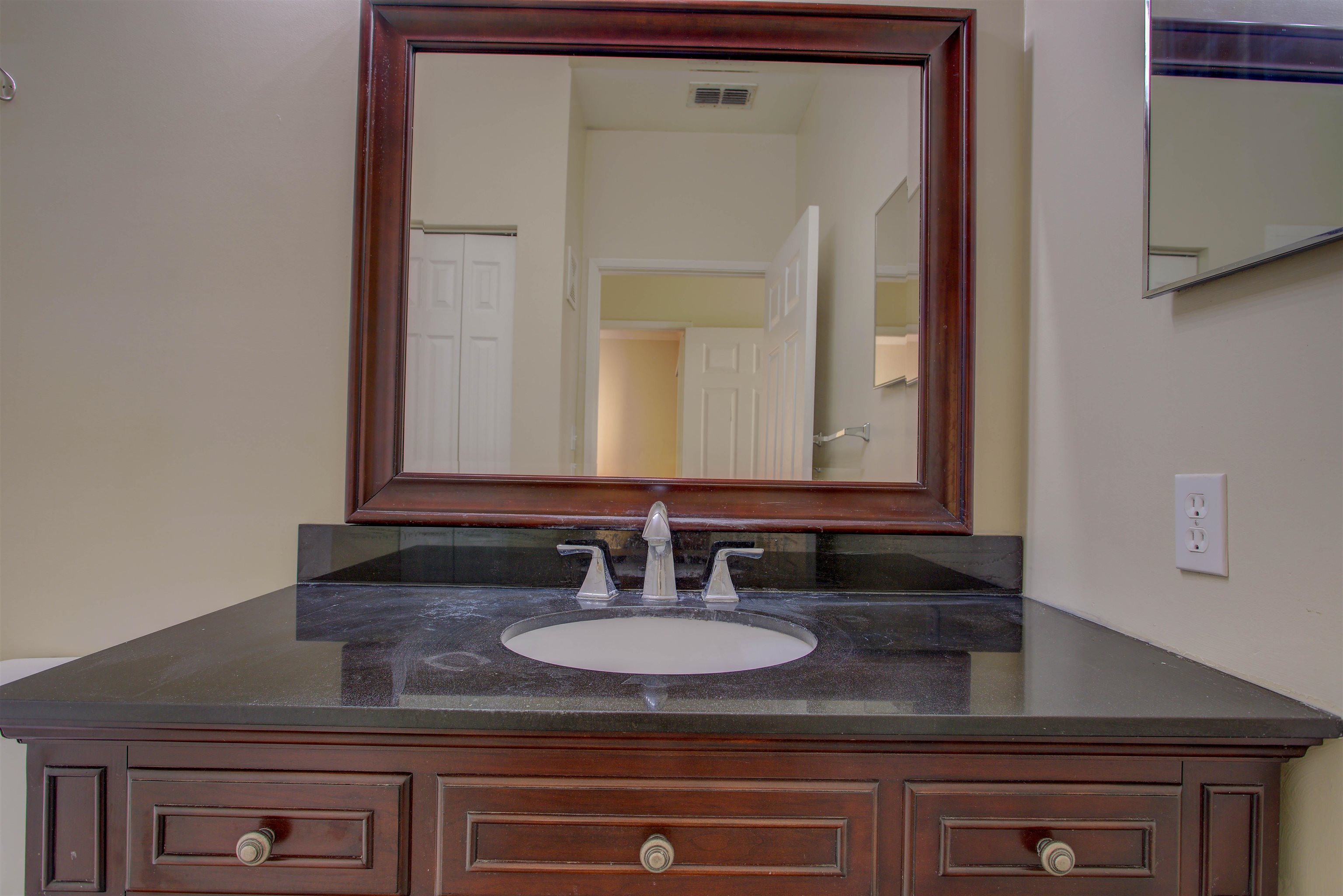 Image 51 of 93 For 520 Florida Club Blvd  112