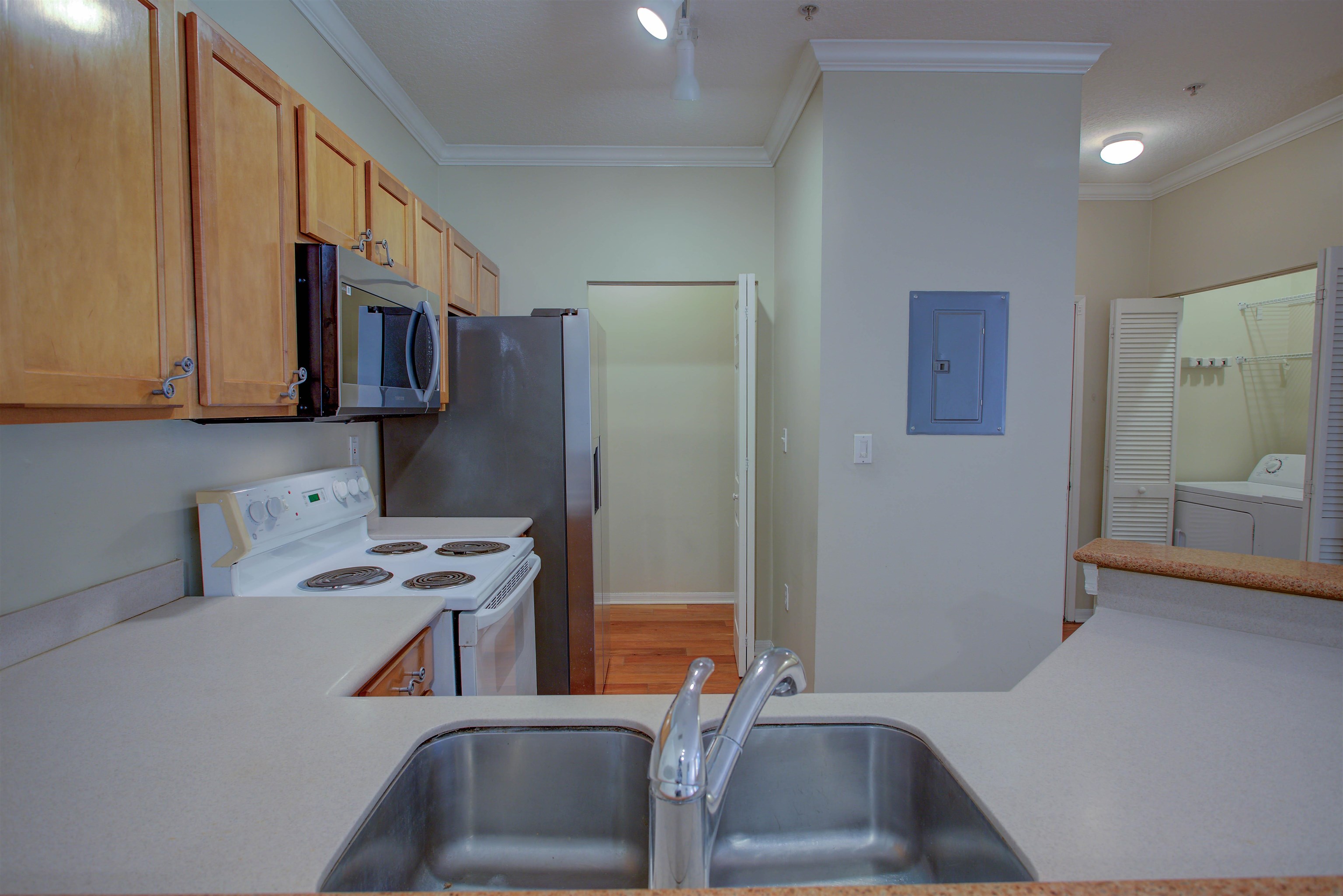 Image 58 of 93 For 520 Florida Club Blvd  112