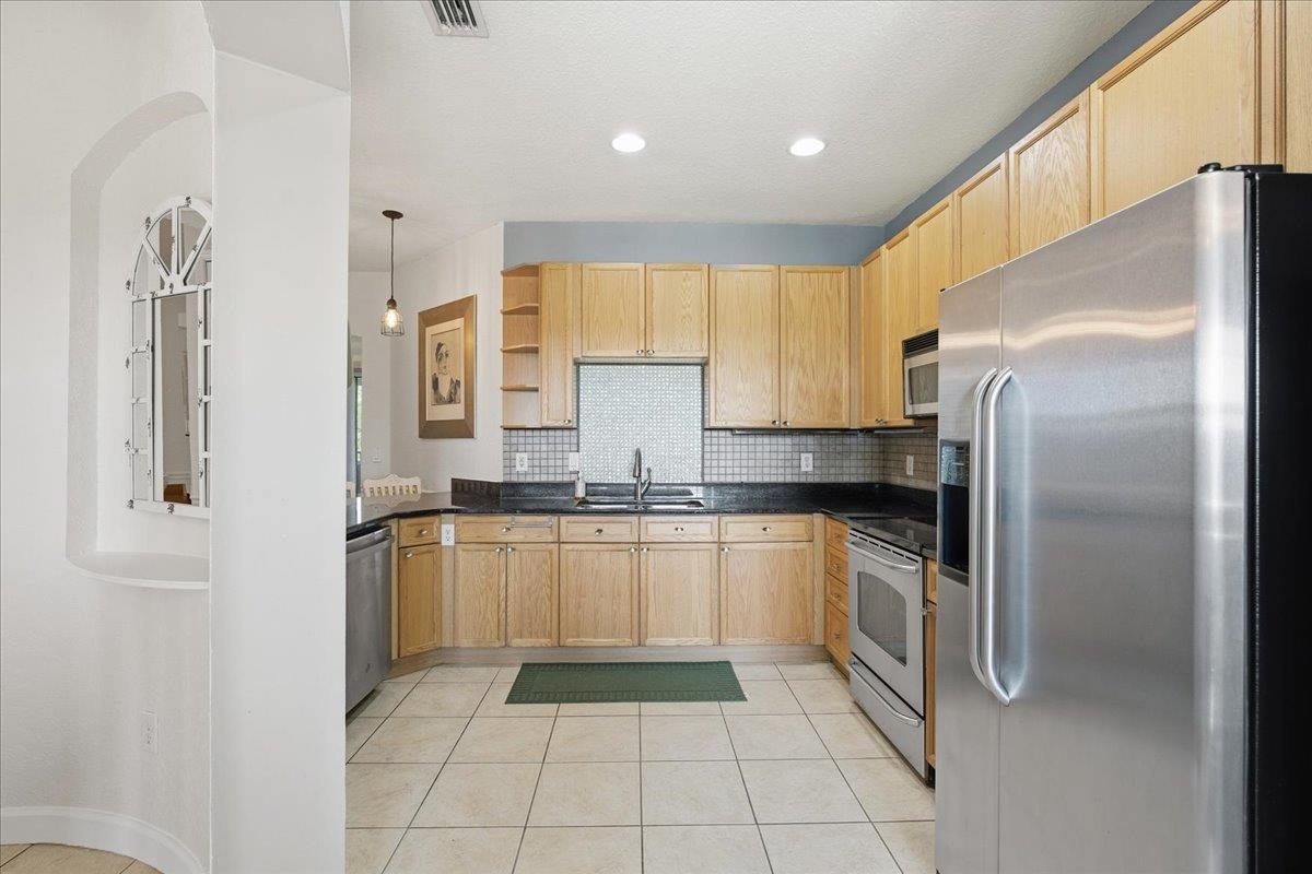 Image 15 of 78 For 200 Paseo Terraza 402