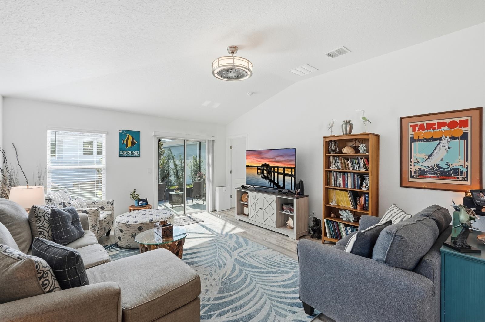 Image 15 of 44 For 44 Llewellyn Trl