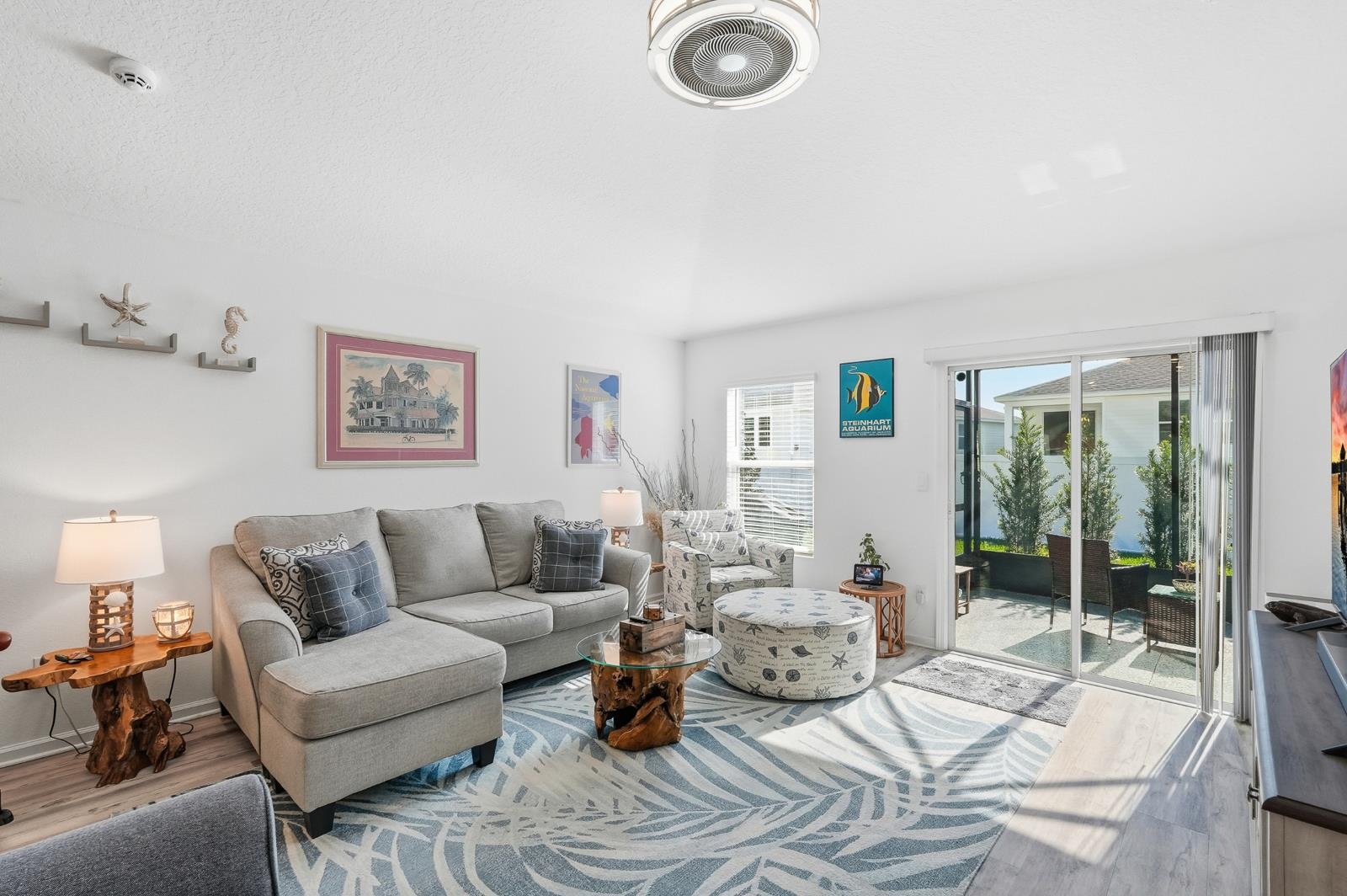 Image 16 of 44 For 44 Llewellyn Trl