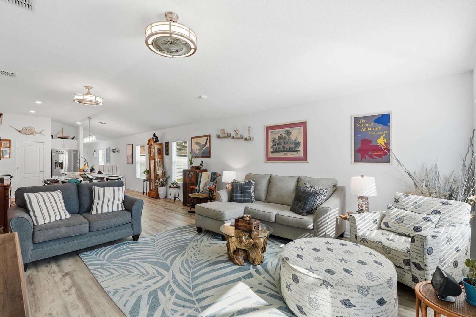 Image 17 of 44 For 44 Llewellyn Trl