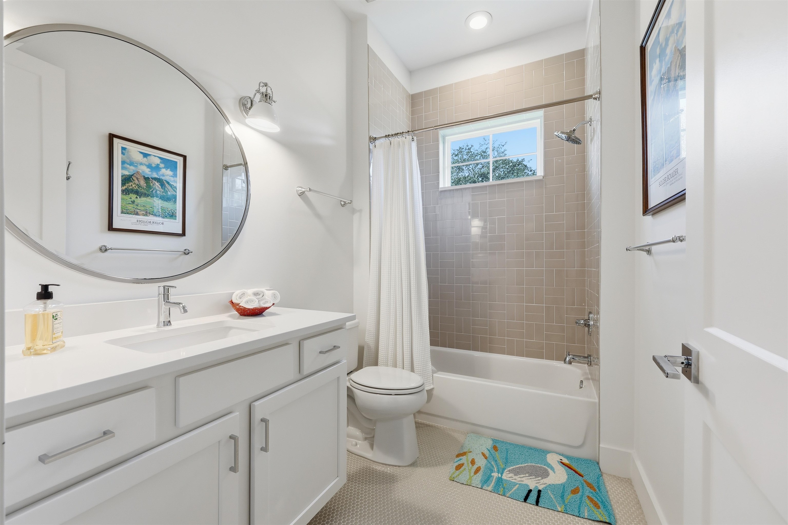 Image 22 of 54 For 66 Ridgeway Rd