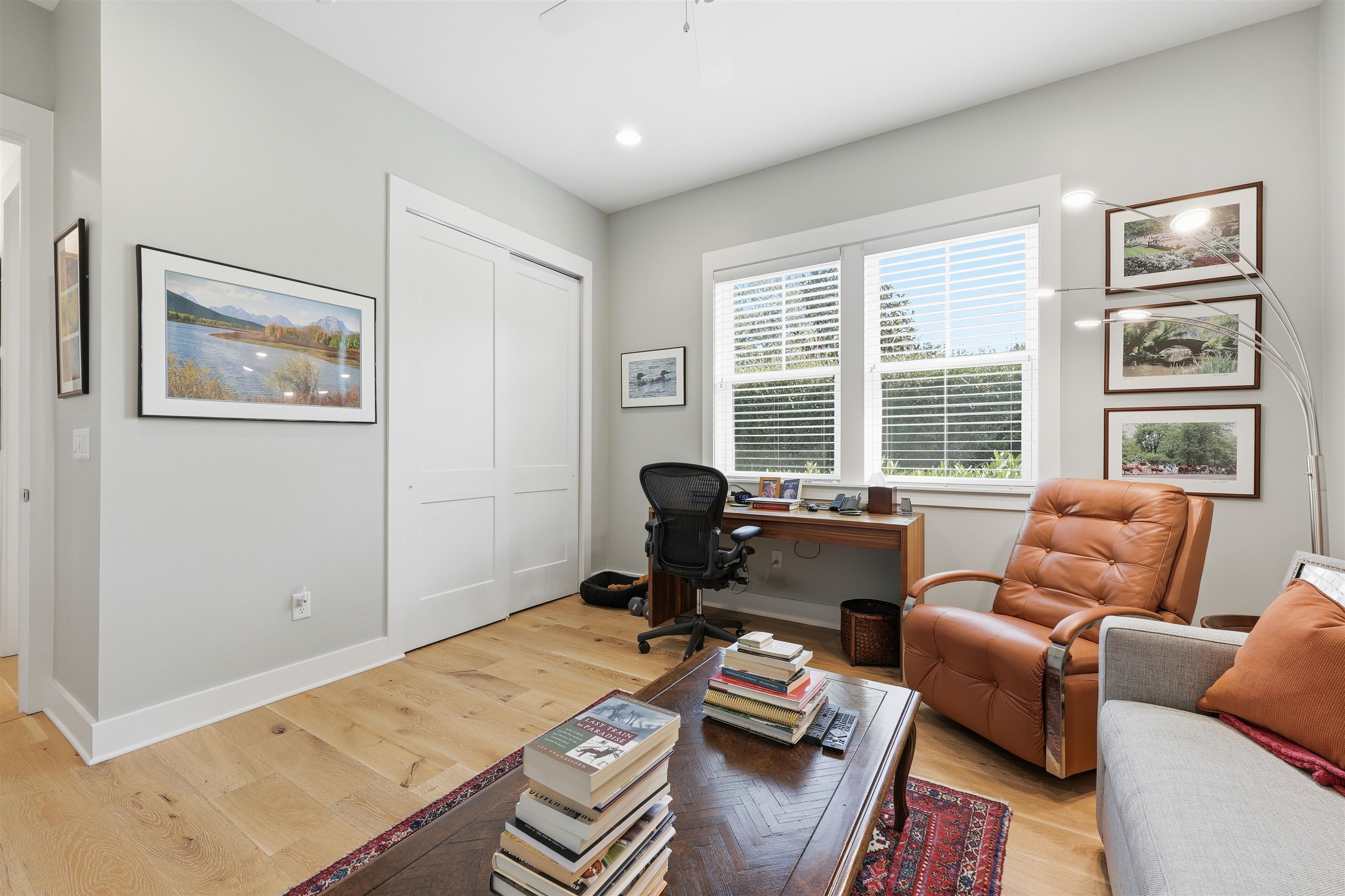 Image 24 of 54 For 66 Ridgeway Rd