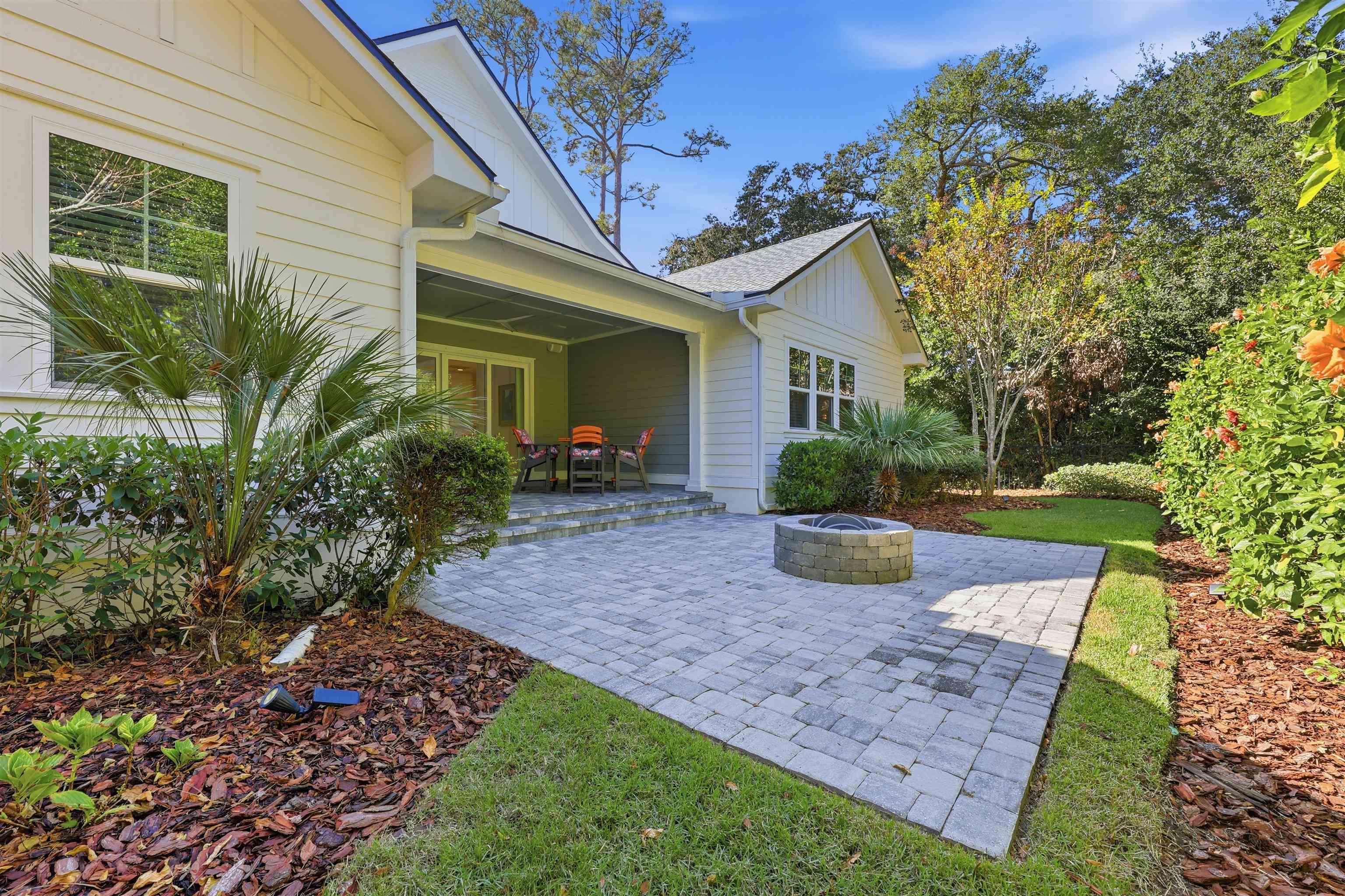 Image 32 of 54 For 66 Ridgeway Rd