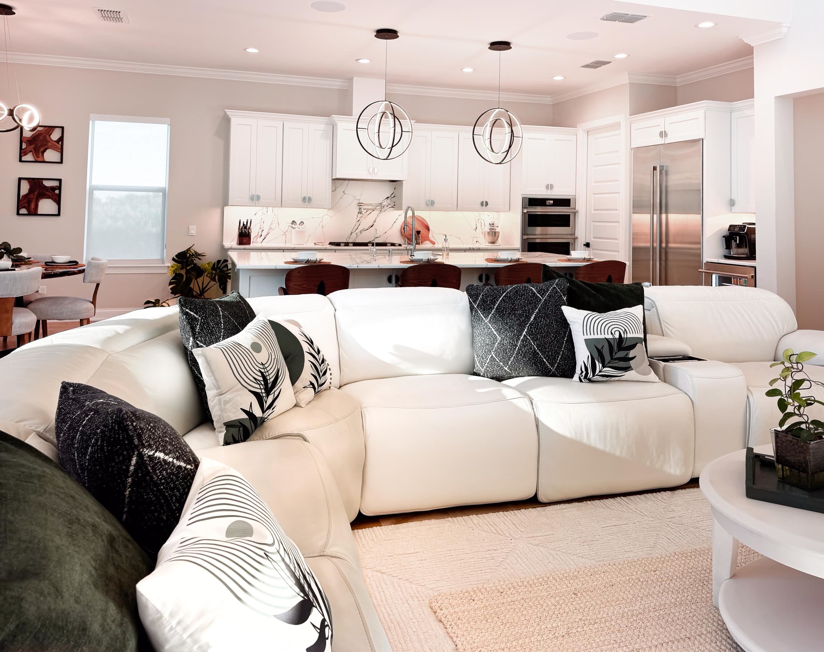 Image 15 of 84 For 2559 Palm Ave