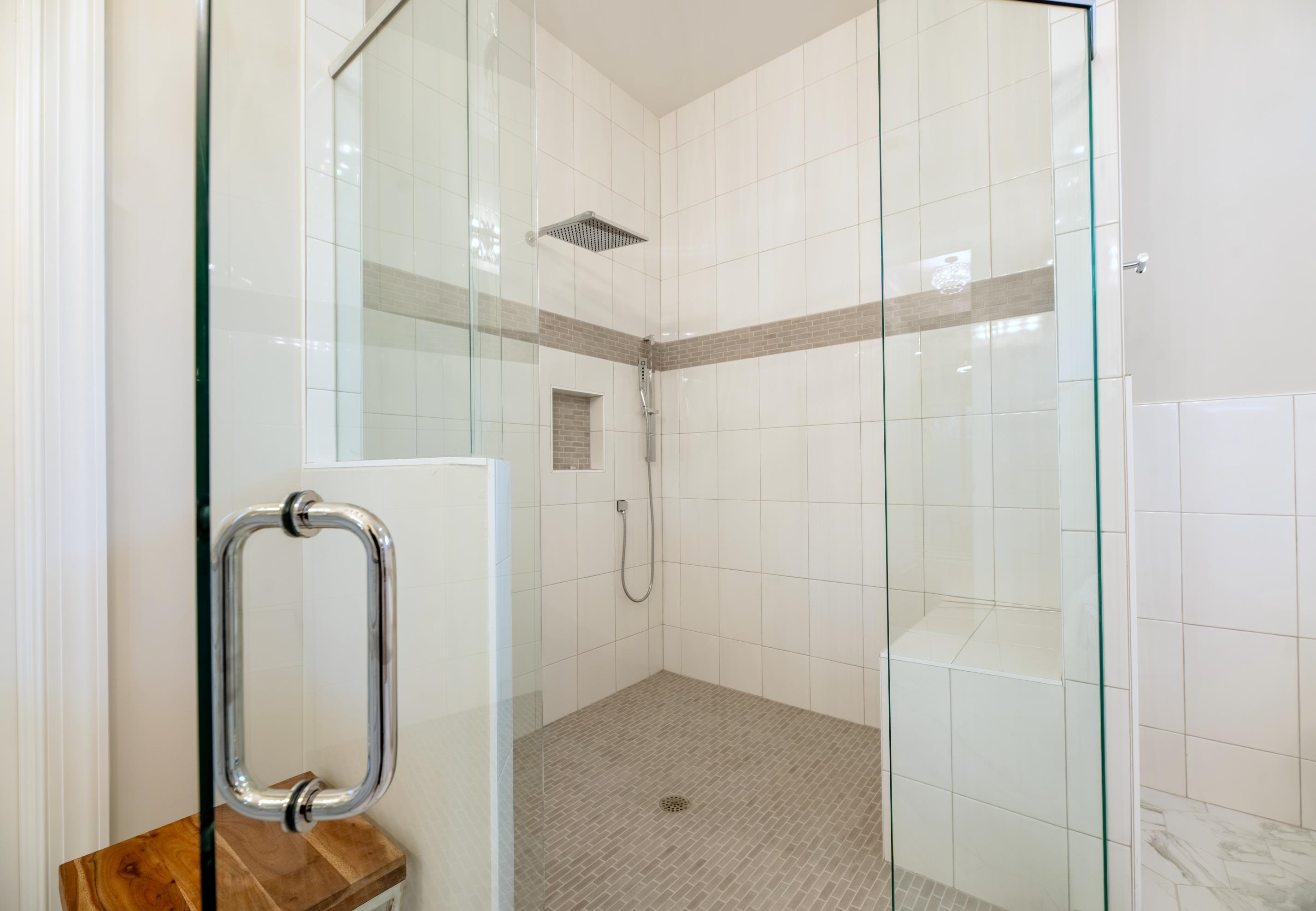 Image 25 of 84 For 2559 Palm Ave