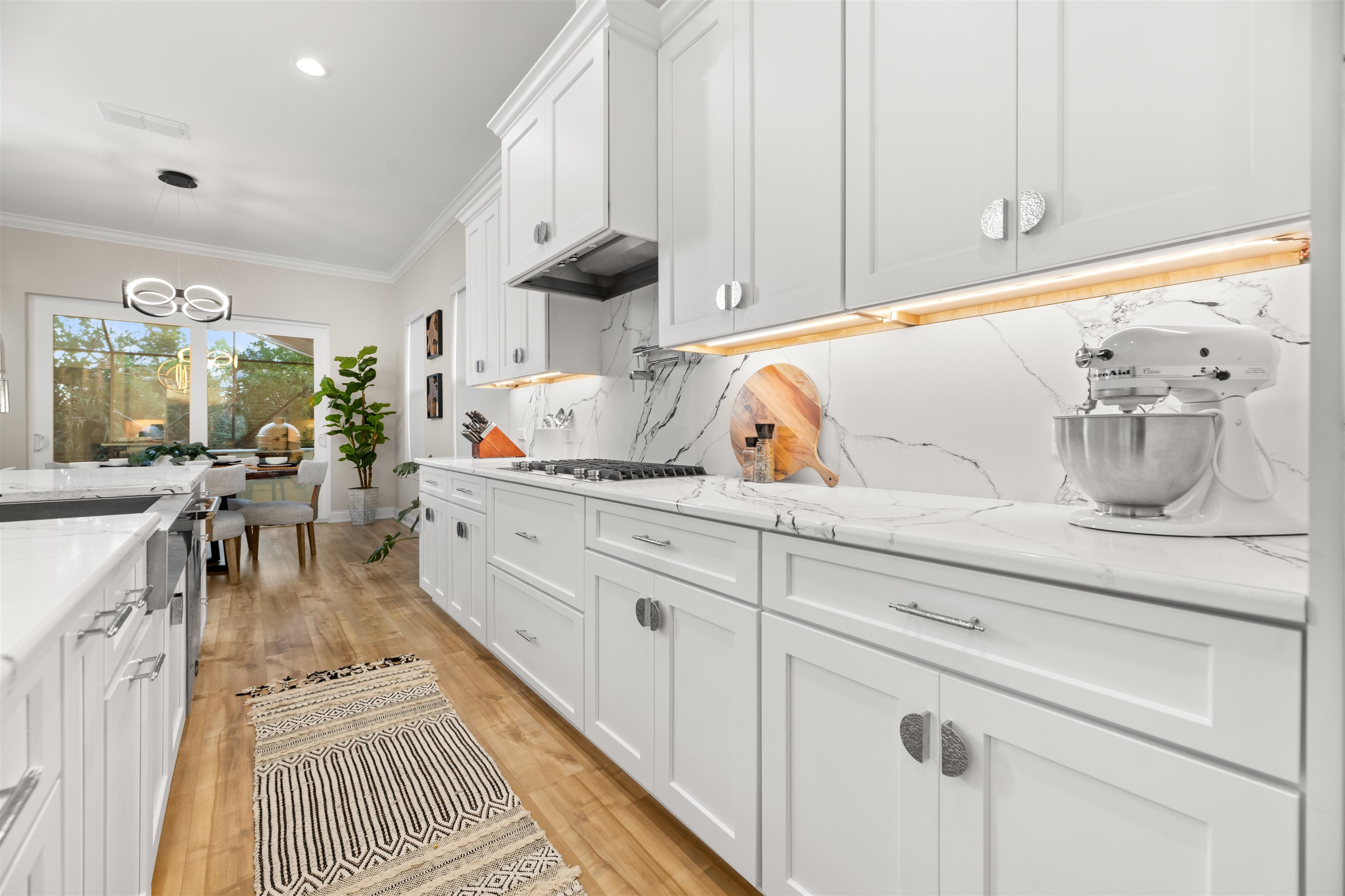 Image 31 of 84 For 2559 Palm Ave