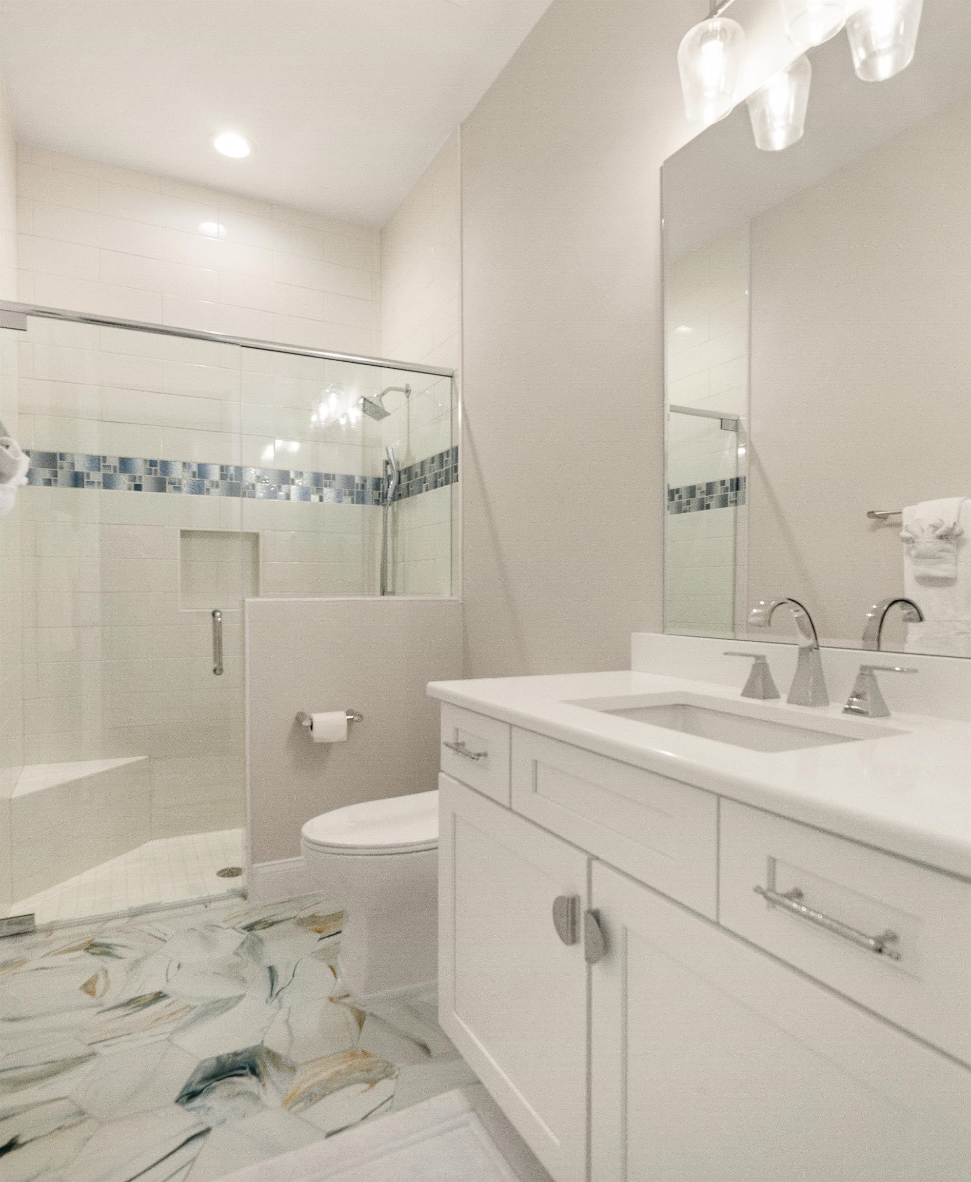 Image 43 of 84 For 2559 Palm Ave