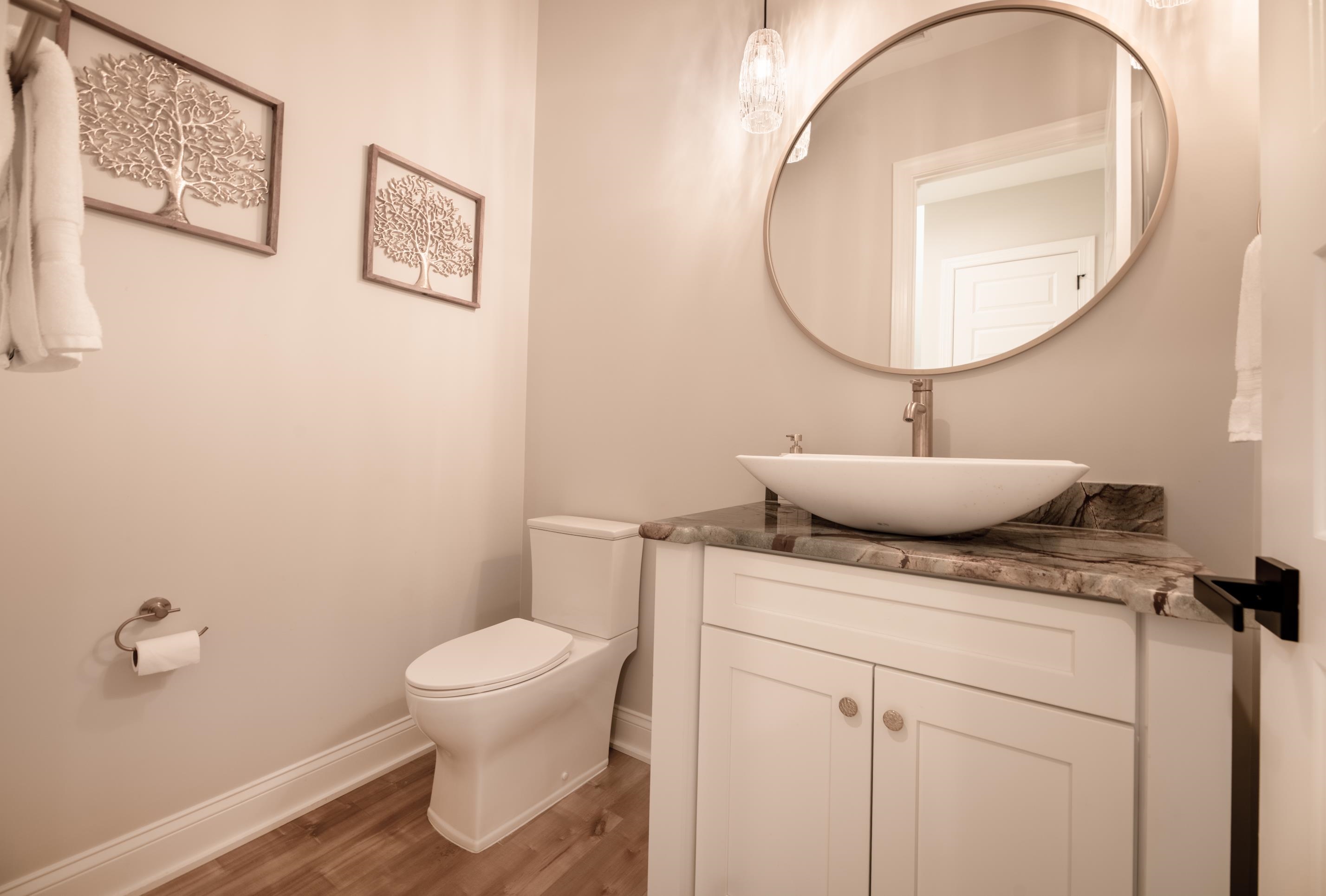 Image 46 of 84 For 2559 Palm Ave