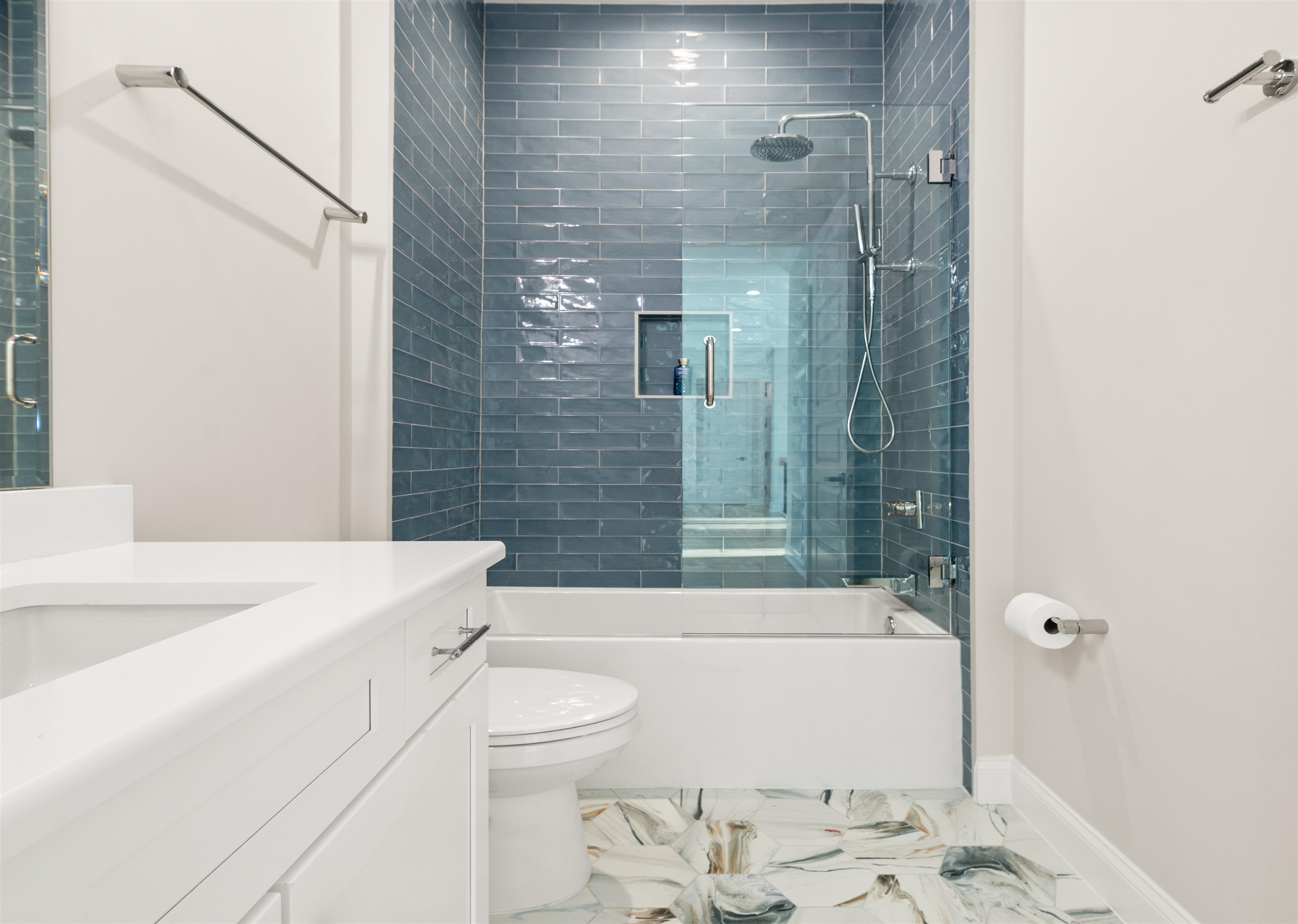 Image 69 of 84 For 2559 Palm Ave