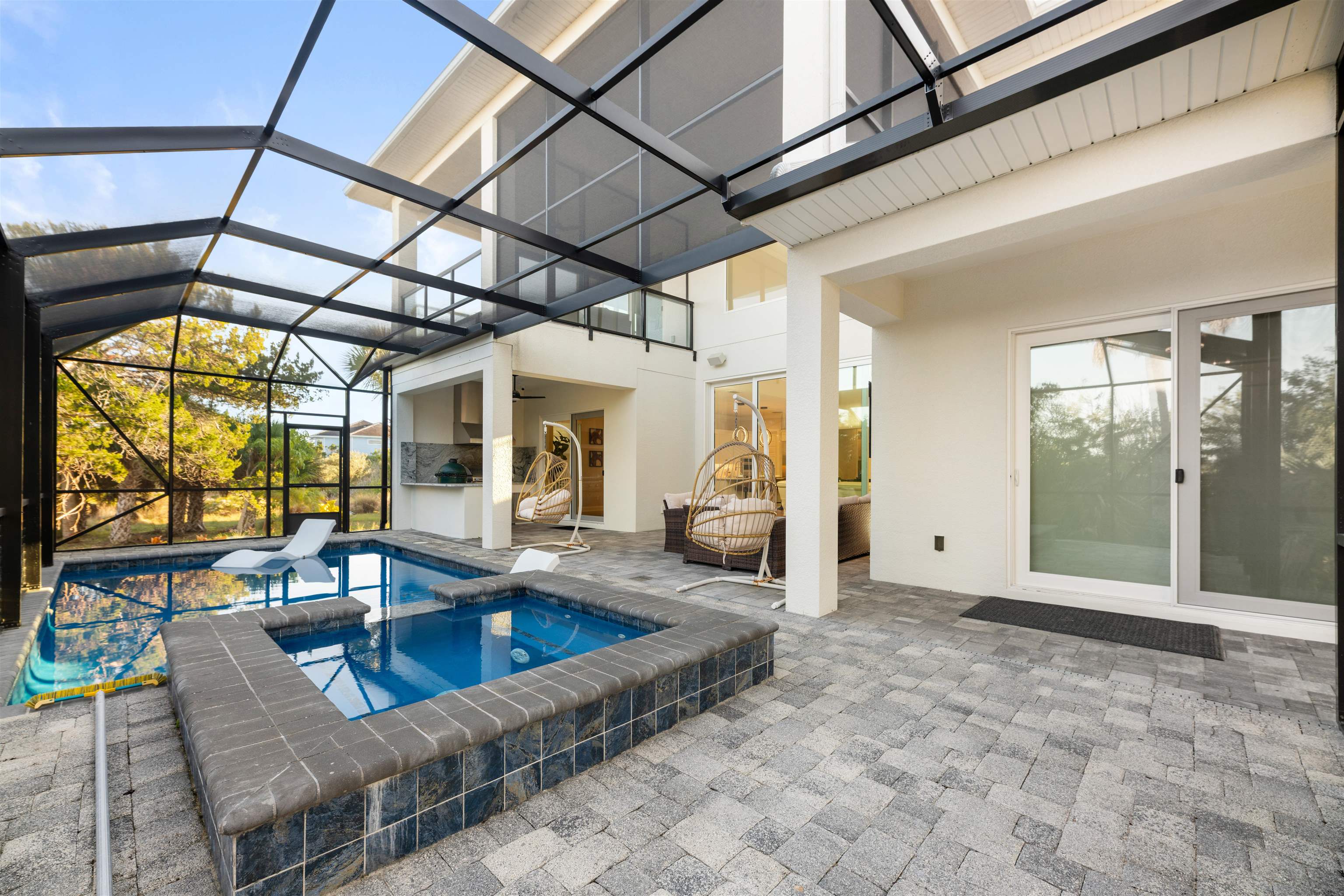 Image 75 of 84 For 2559 Palm Ave