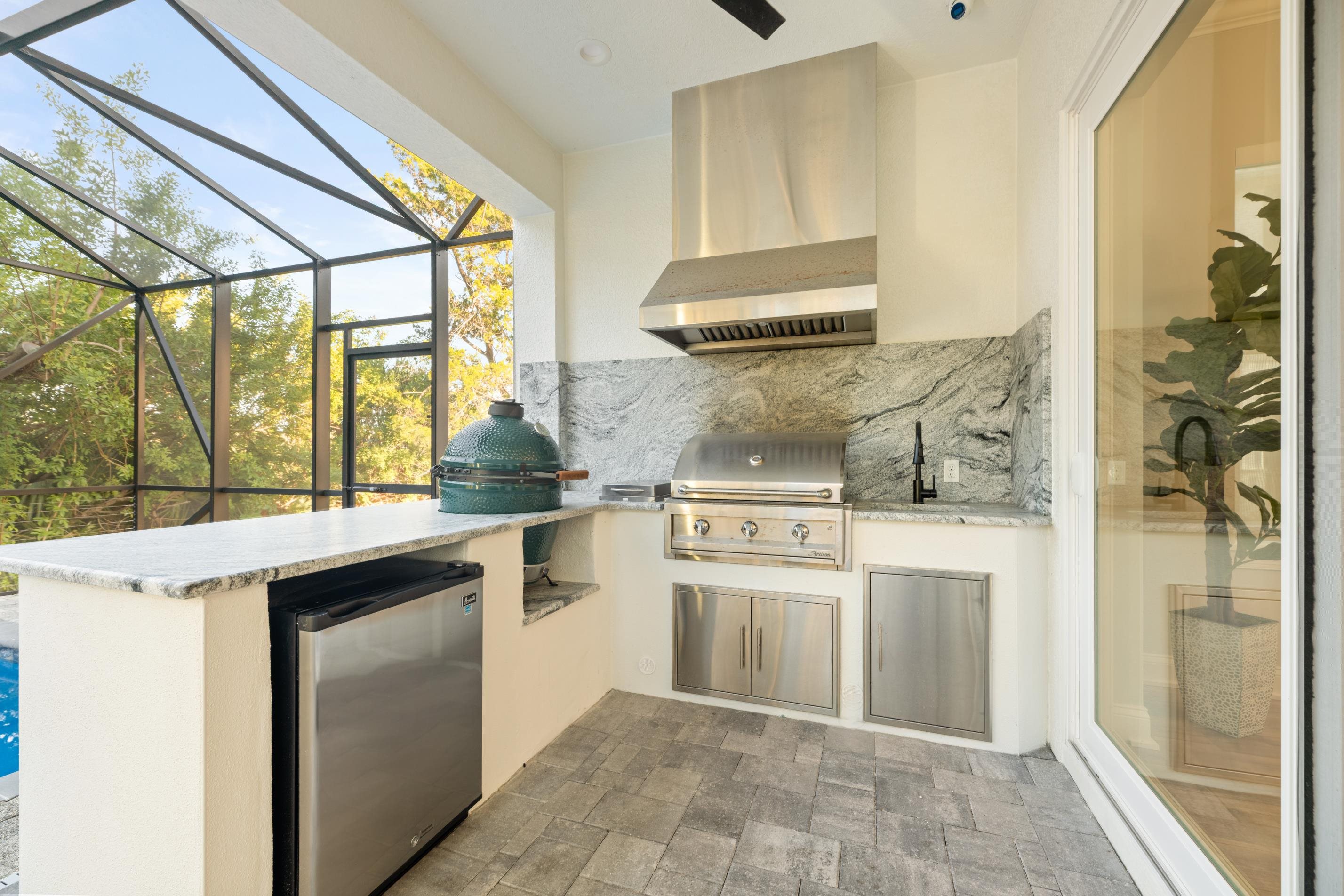 Image 77 of 84 For 2559 Palm Ave