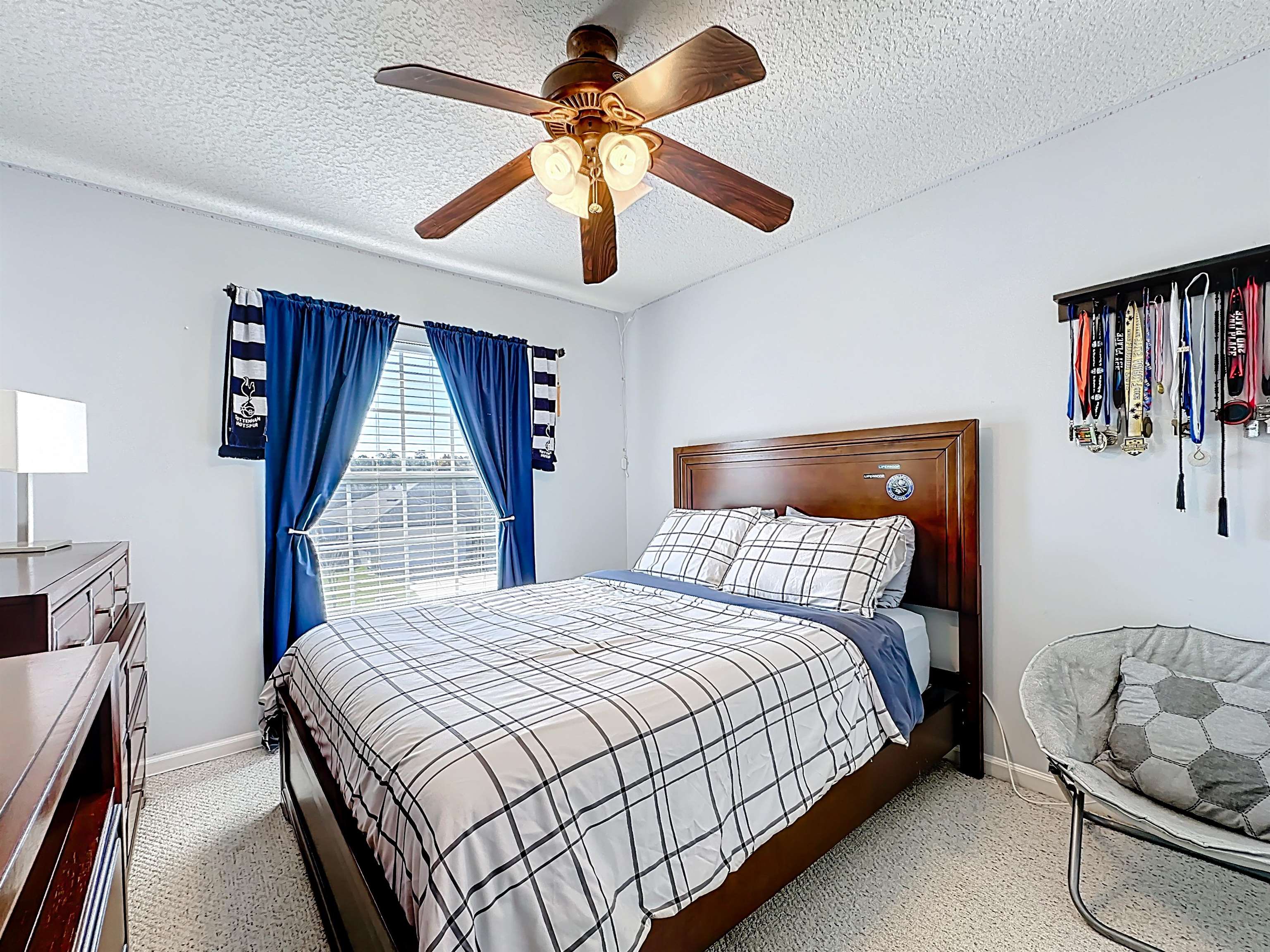 Image 47 of 60 For 164 Prince Phillip Dr