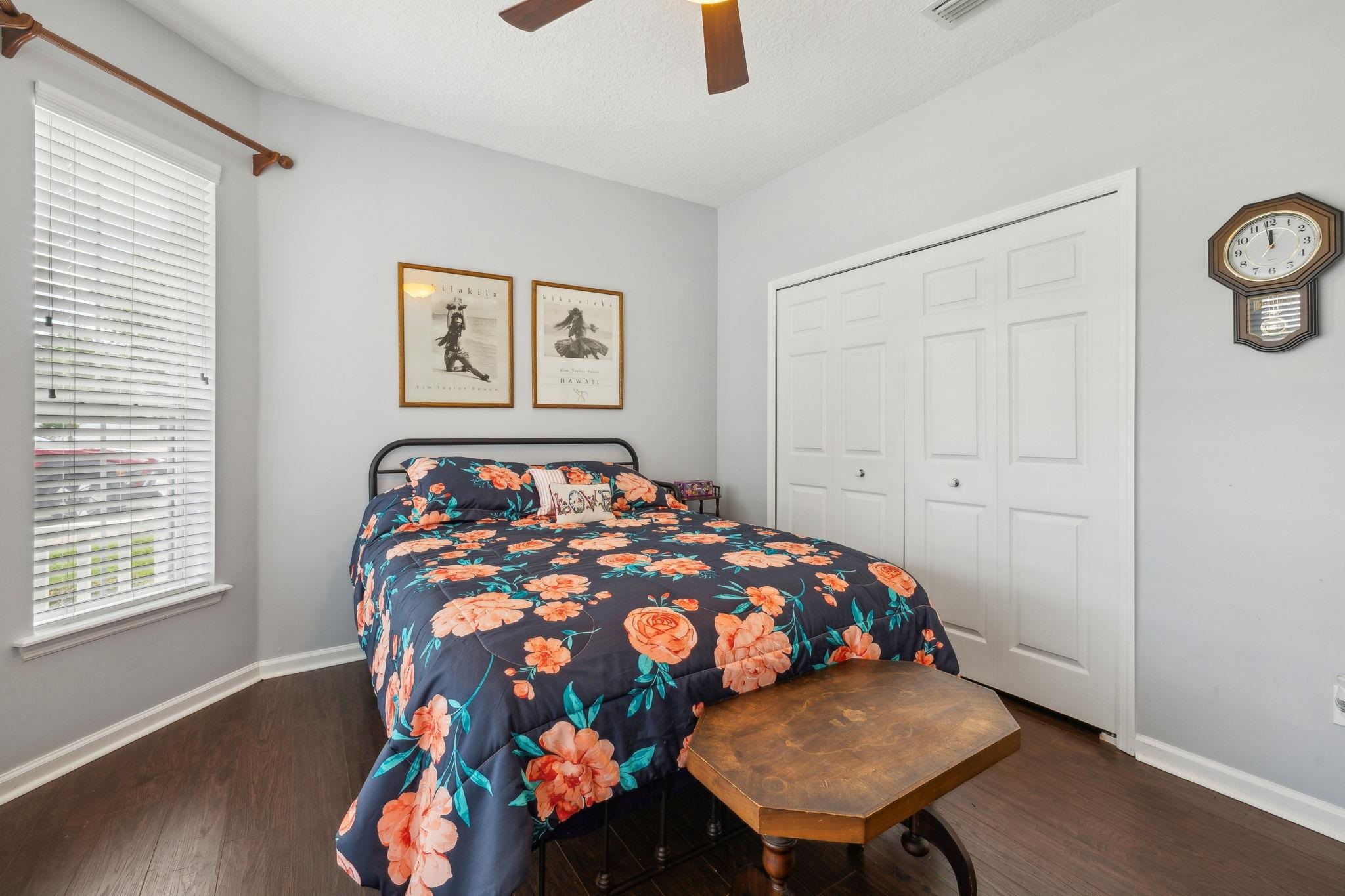 Image 11 of 52 For 1468 Castle Pines Cir