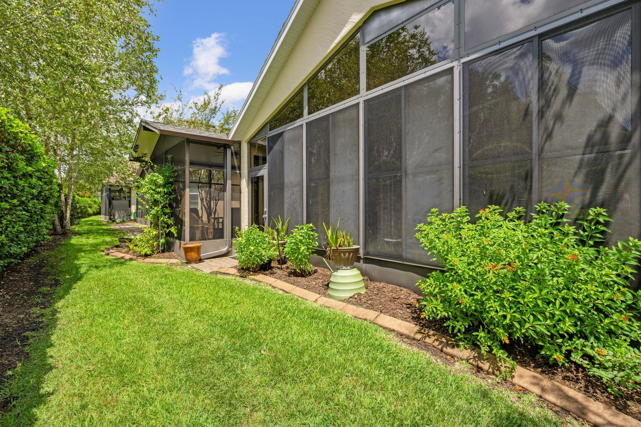 Image 39 of 52 For 1468 Castle Pines Cir