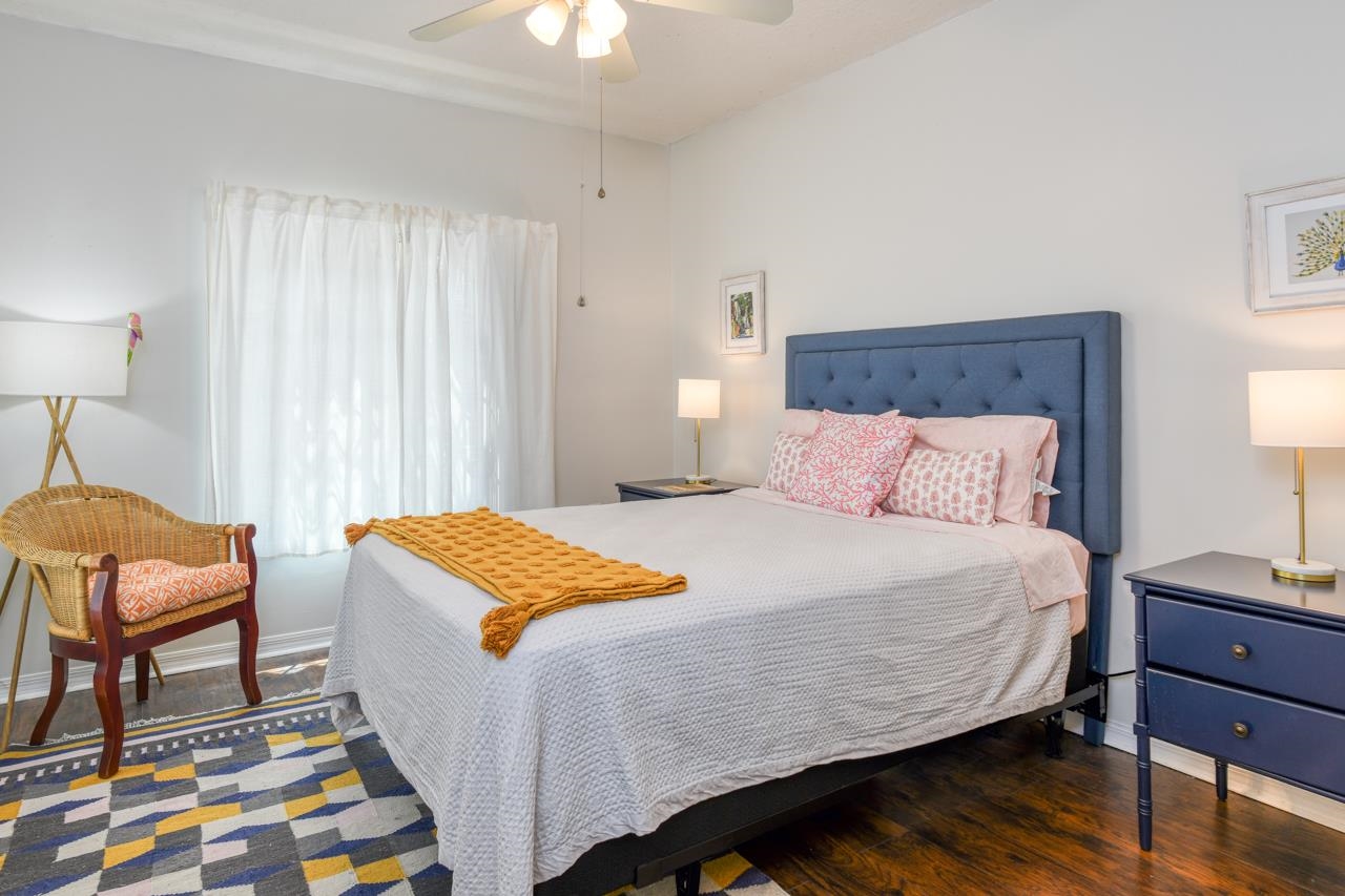 Image 15 of 33 For 605 Fairway Dr  203