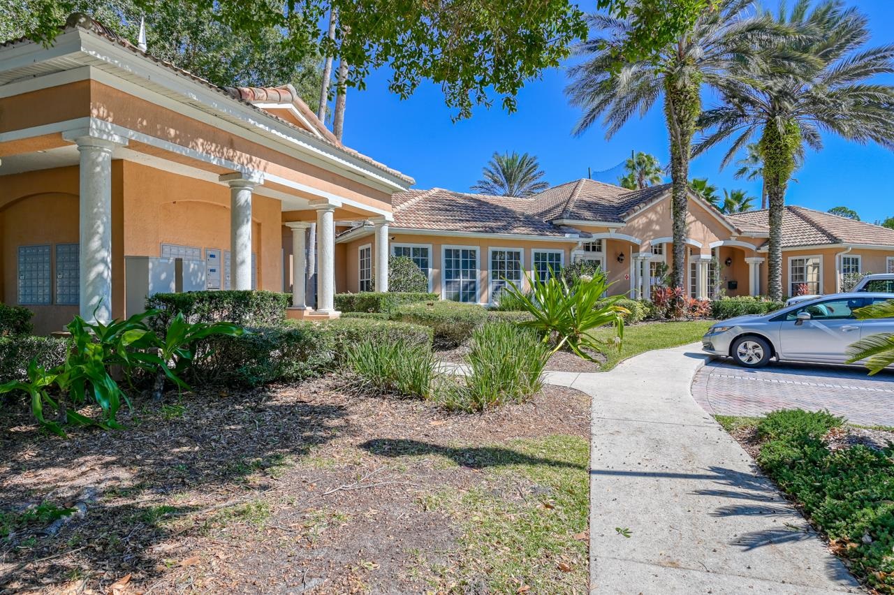 Image 22 of 33 For 605 Fairway Dr  203