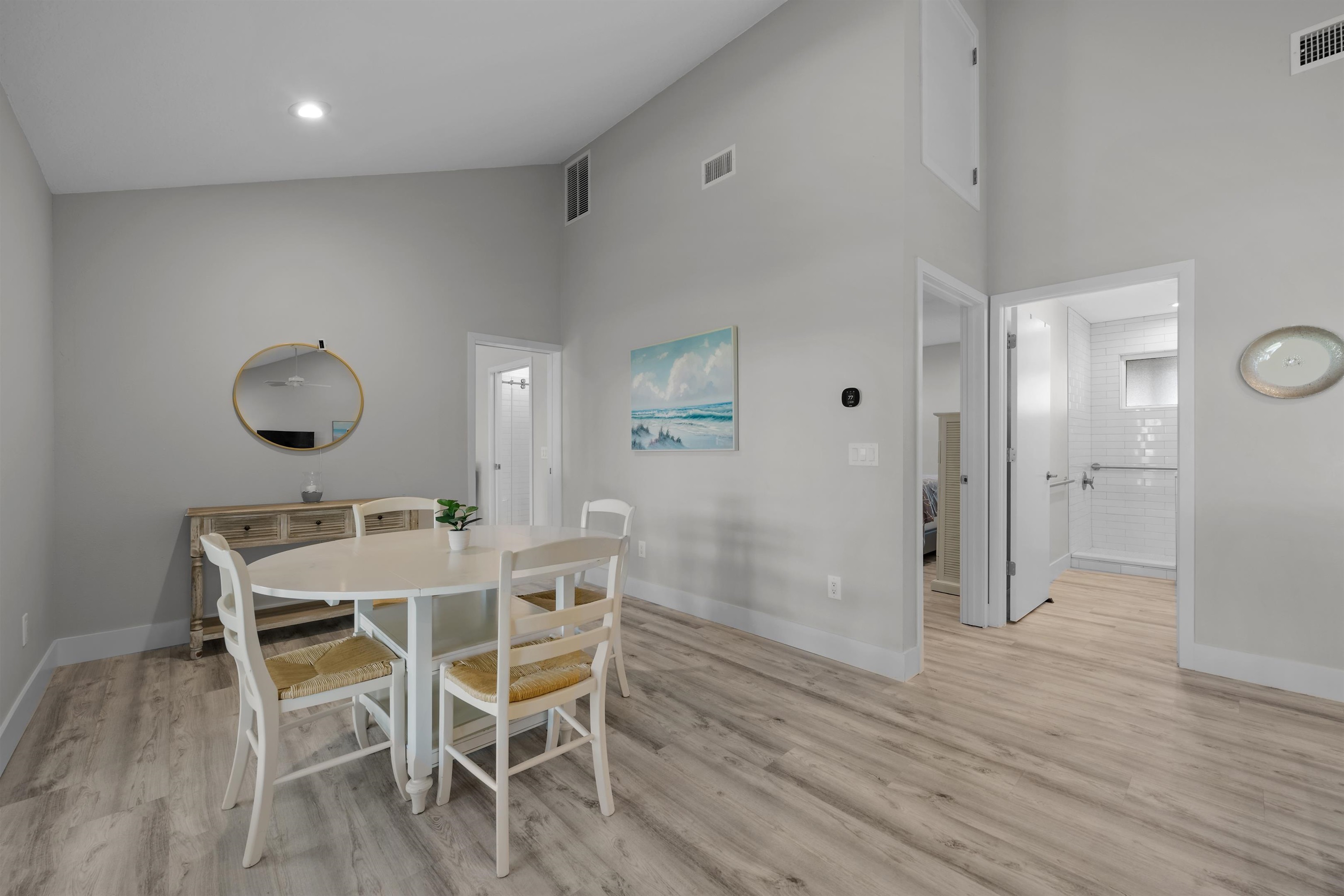 Image 27 of 36 For 5425 Windantide Rd