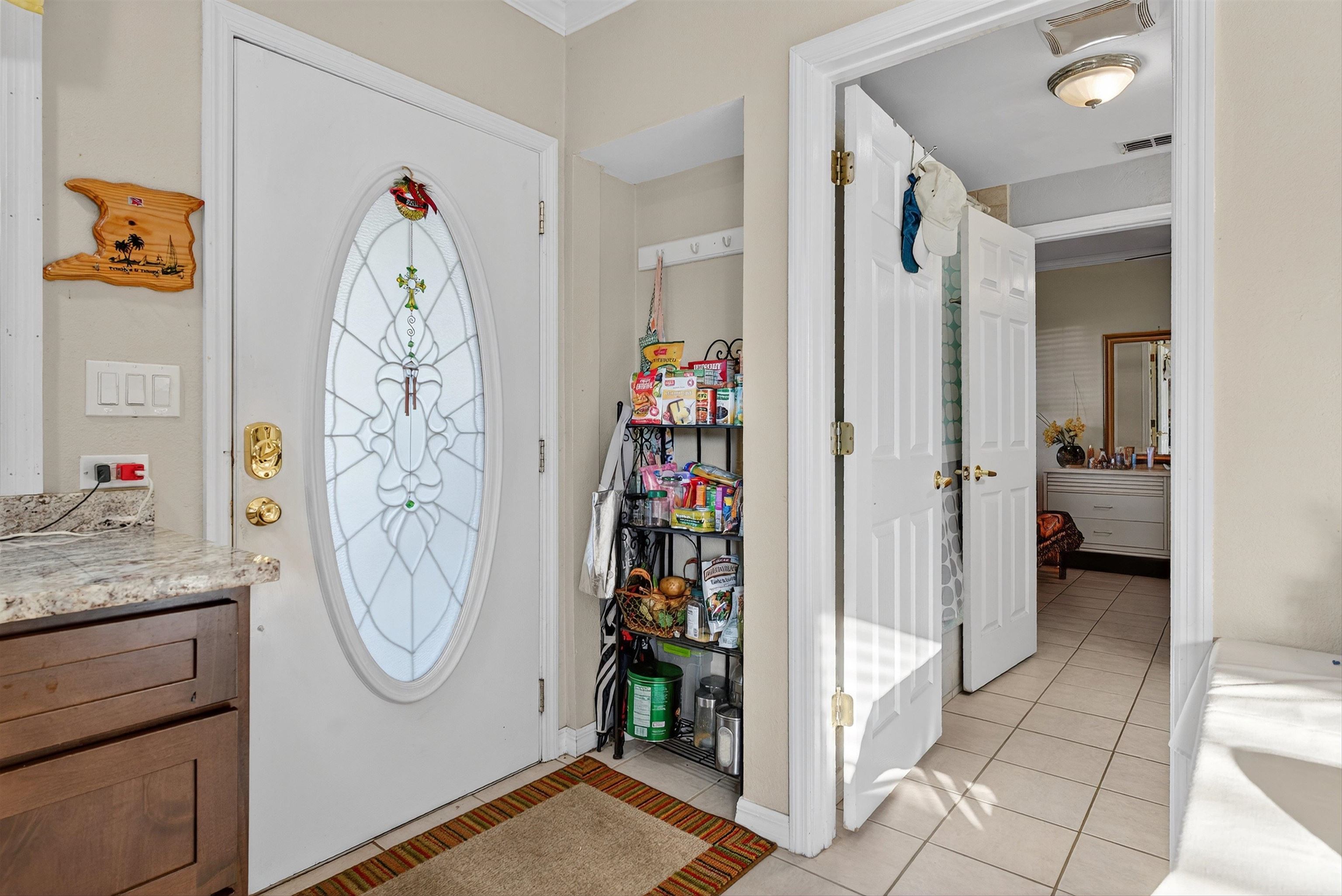 Image 11 of 62 For 229 Dondanville Rd