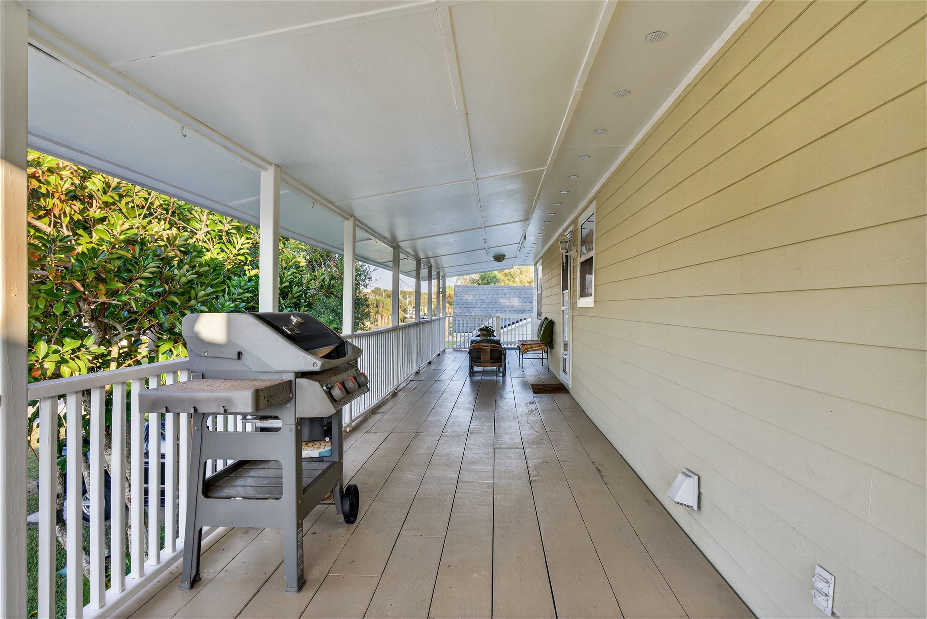 Image 27 of 62 For 229 Dondanville Rd