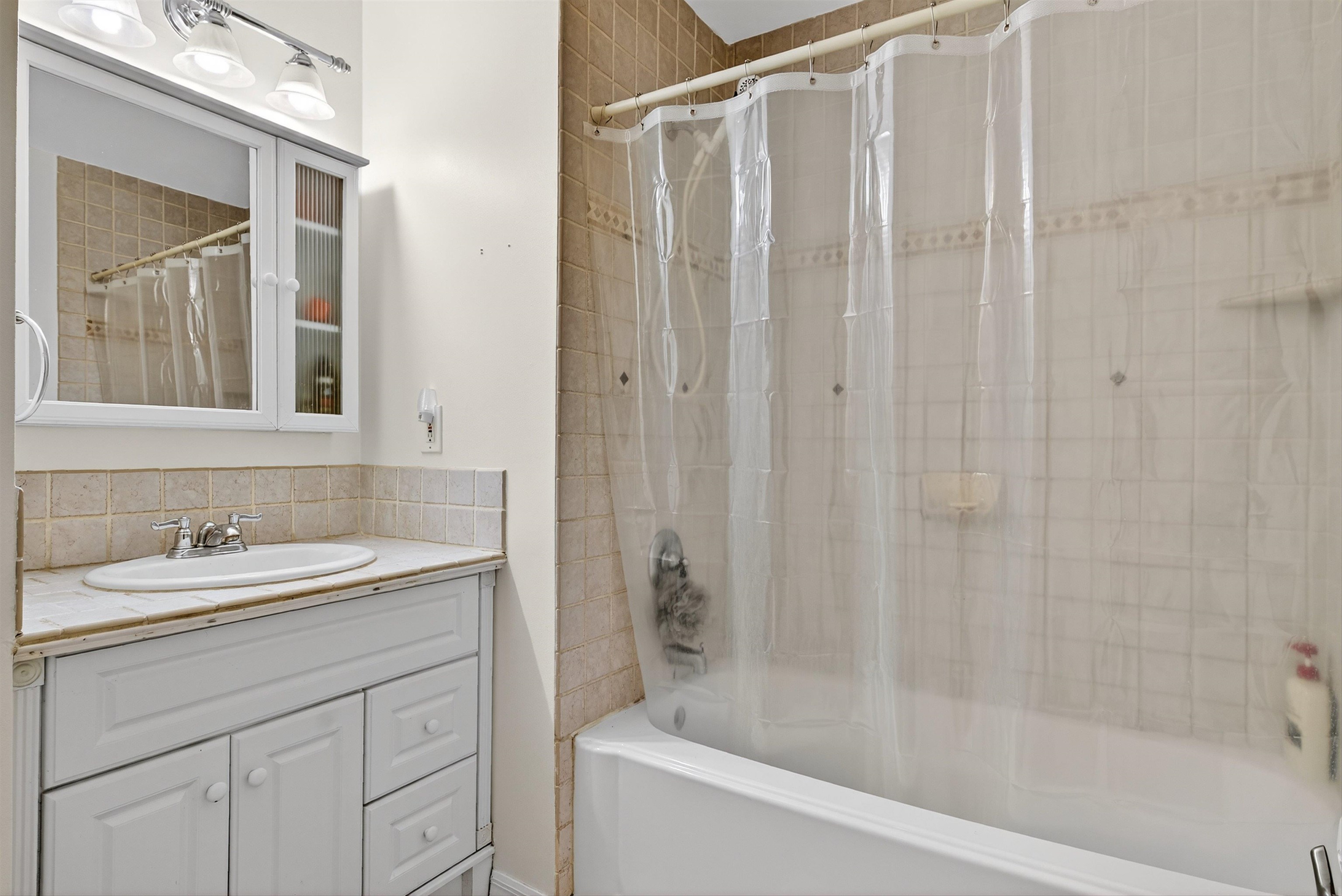 Image 44 of 62 For 229 Dondanville Rd