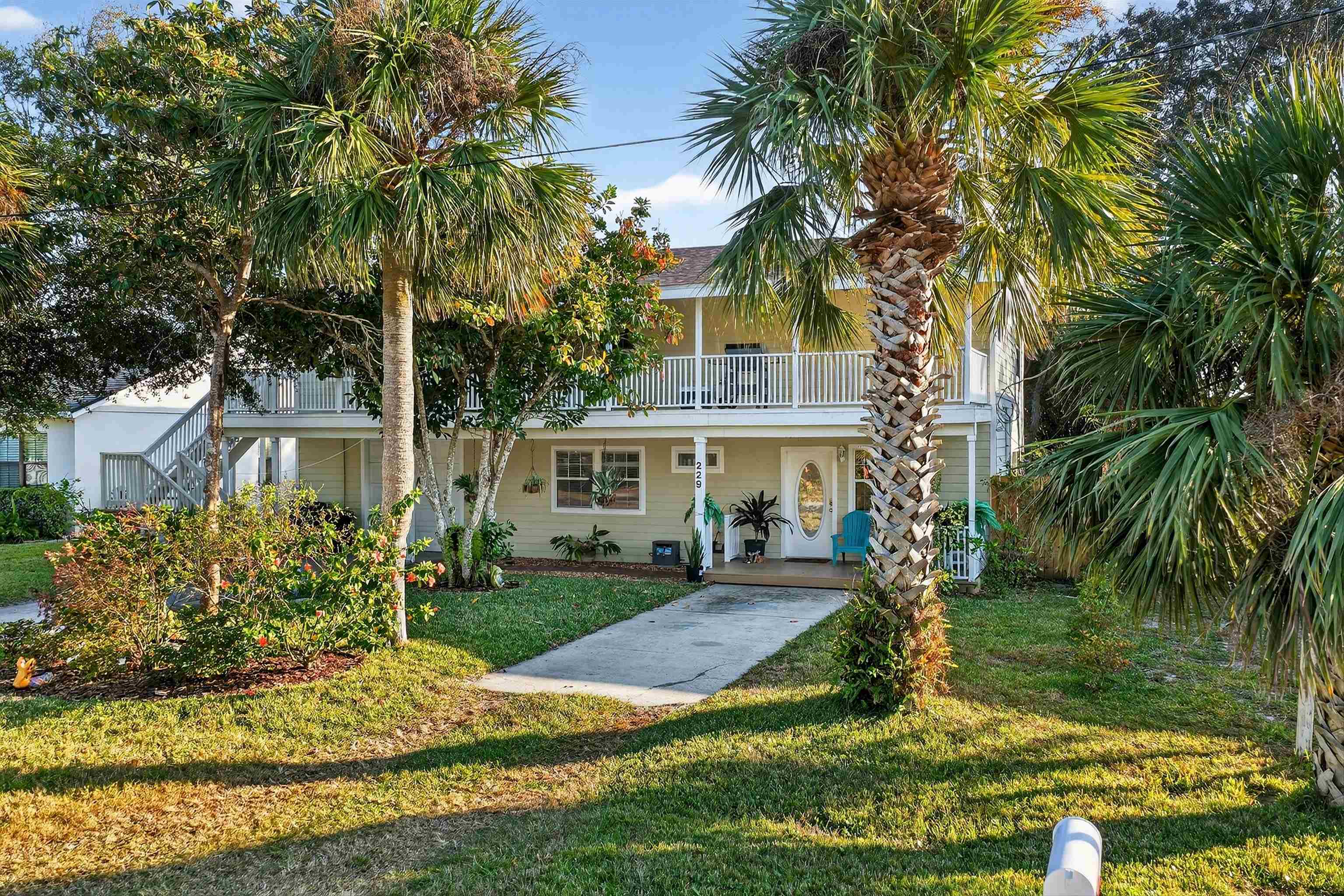 Image 8 of 62 For 229 Dondanville Rd