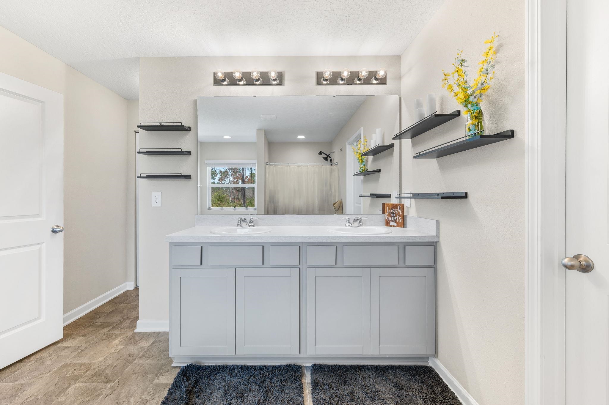 Image 45 of 70 For 71 Barbosa Trl