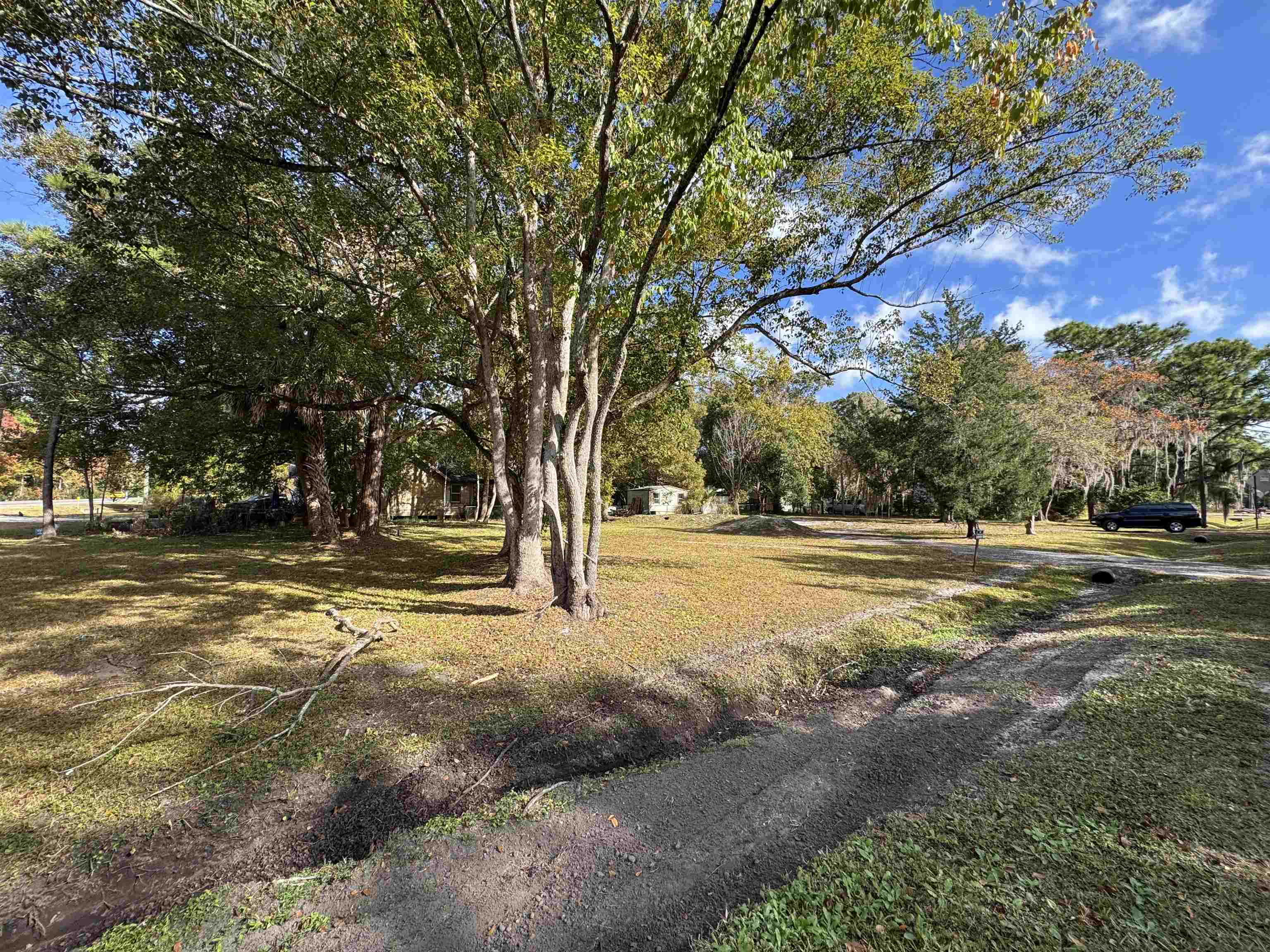 Image 5 of 9 For 14520 Main St N