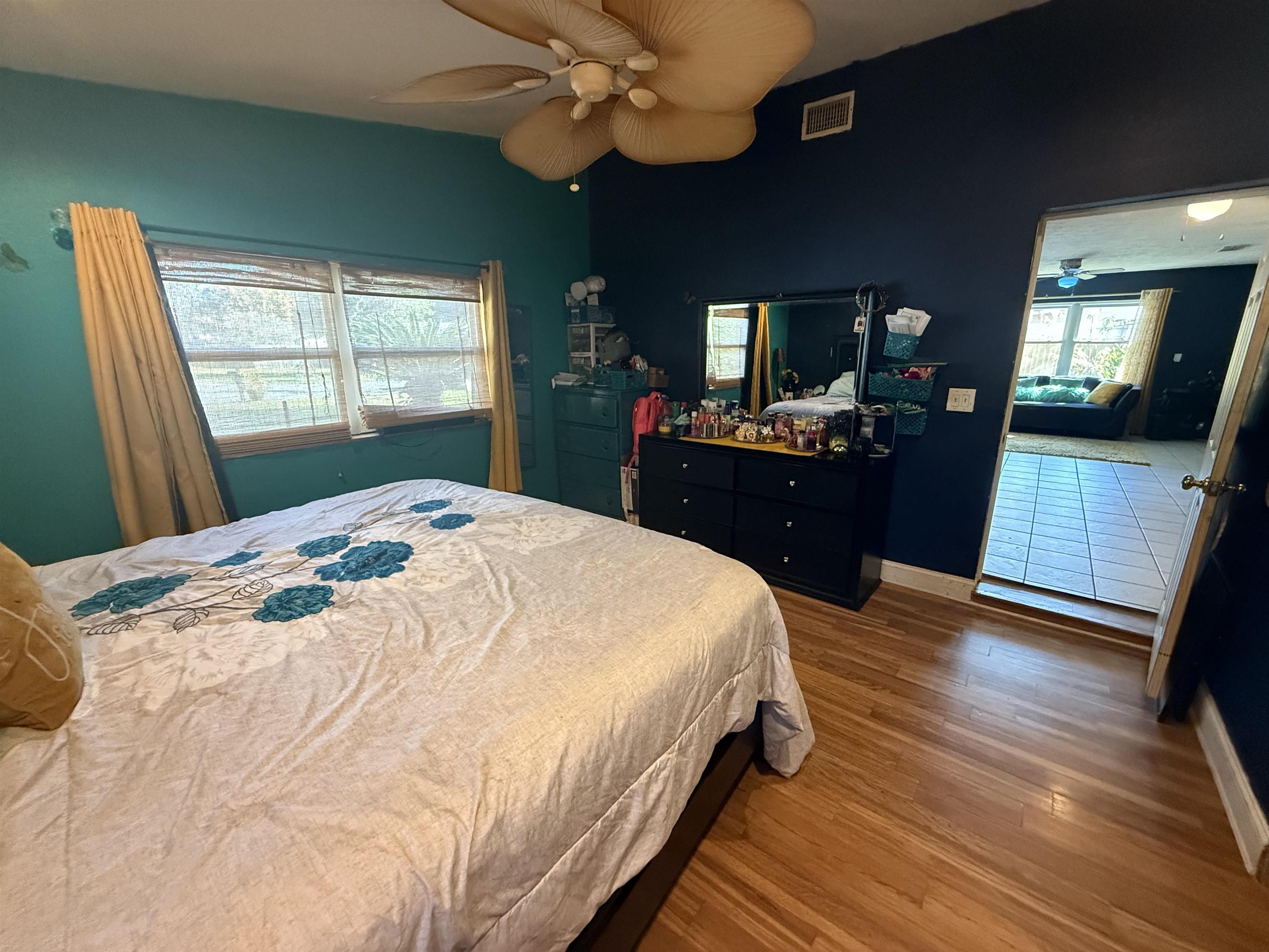 Image 11 of 34 For 300 Westover Circle