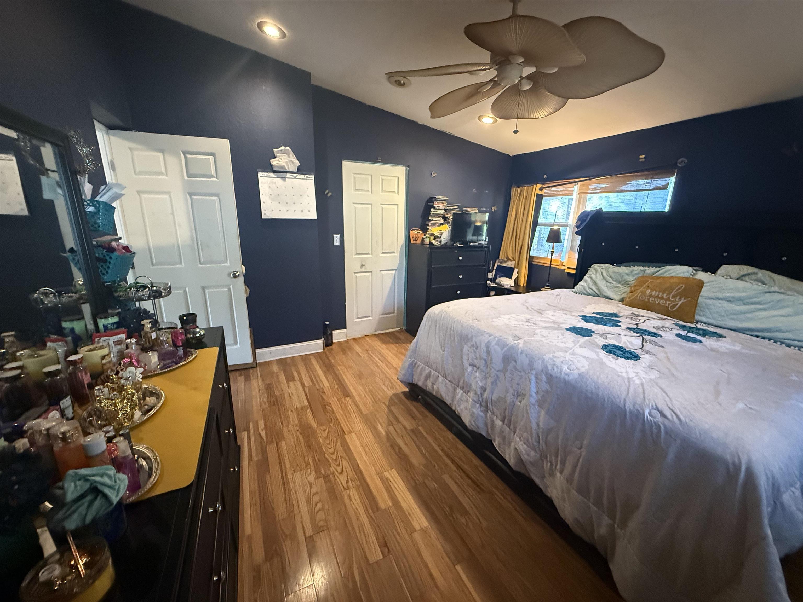 Image 12 of 34 For 300 Westover Circle