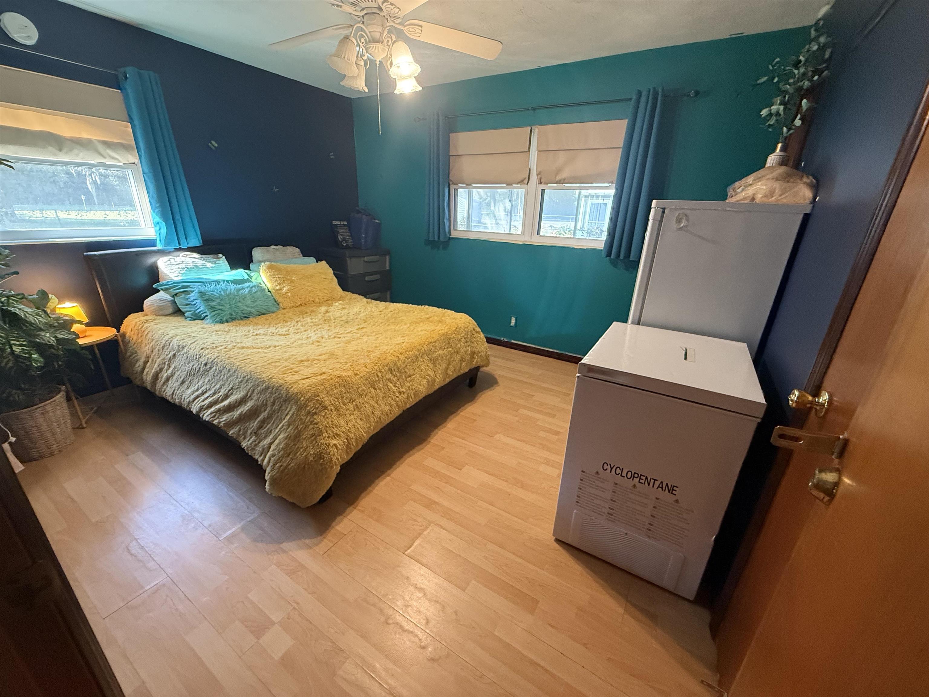 Image 23 of 34 For 300 Westover Circle