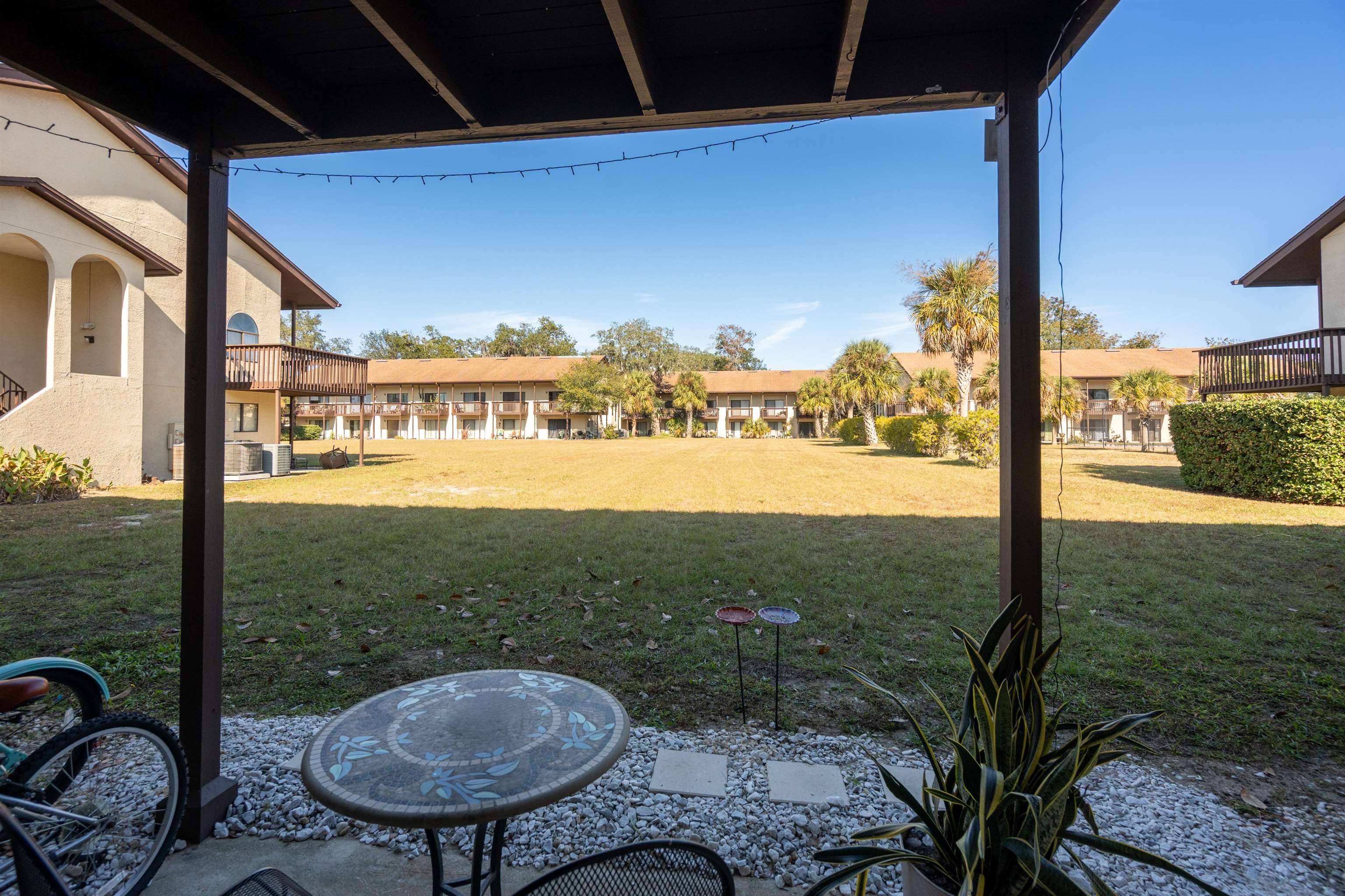 Image 16 of 37 For 1255 F Ponce Island Dr  777