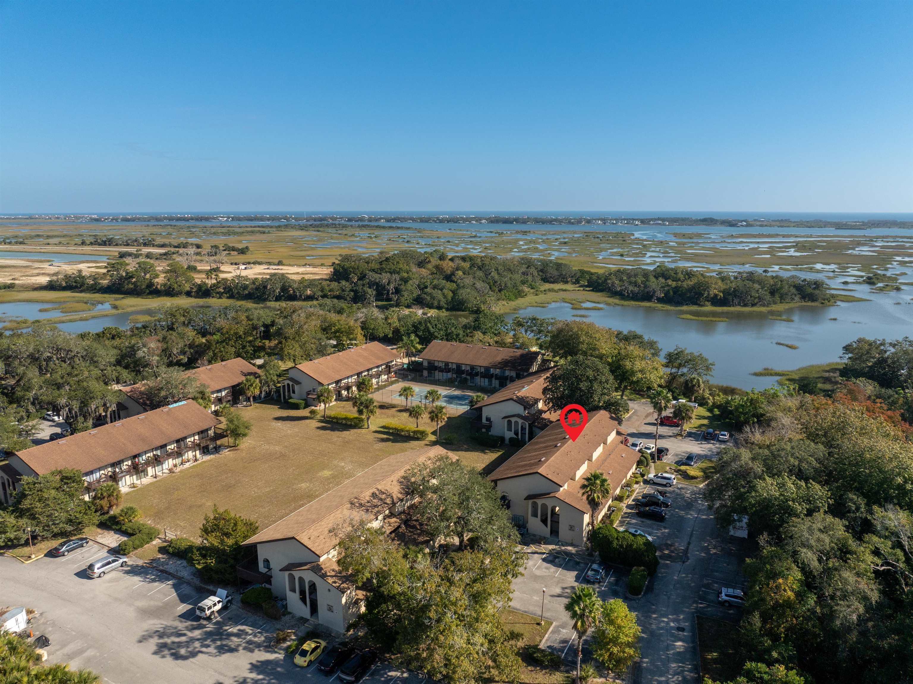 Image 33 of 37 For 1255 F Ponce Island Dr  777