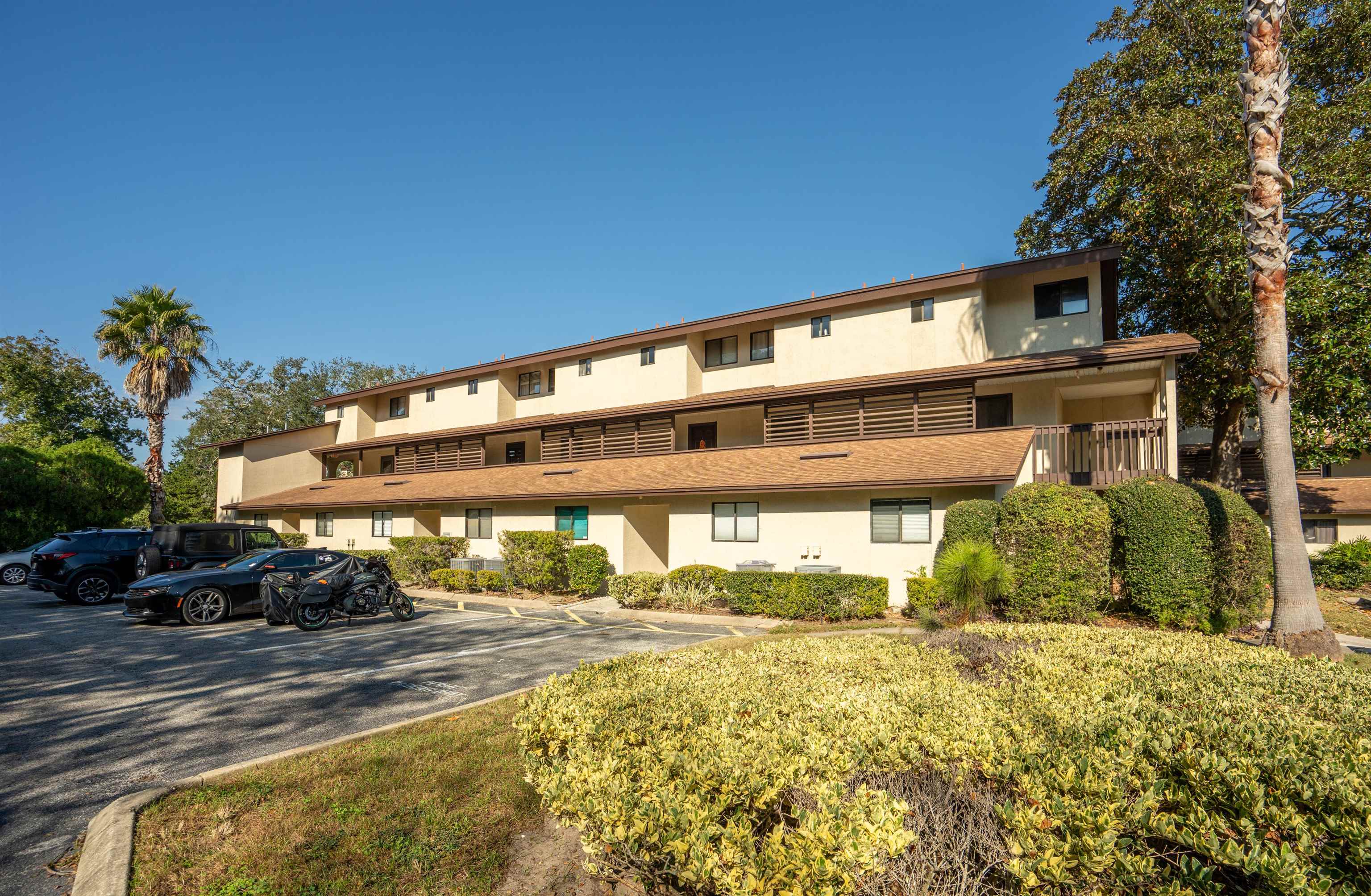 Image 36 of 37 For 1255 F Ponce Island Dr  777