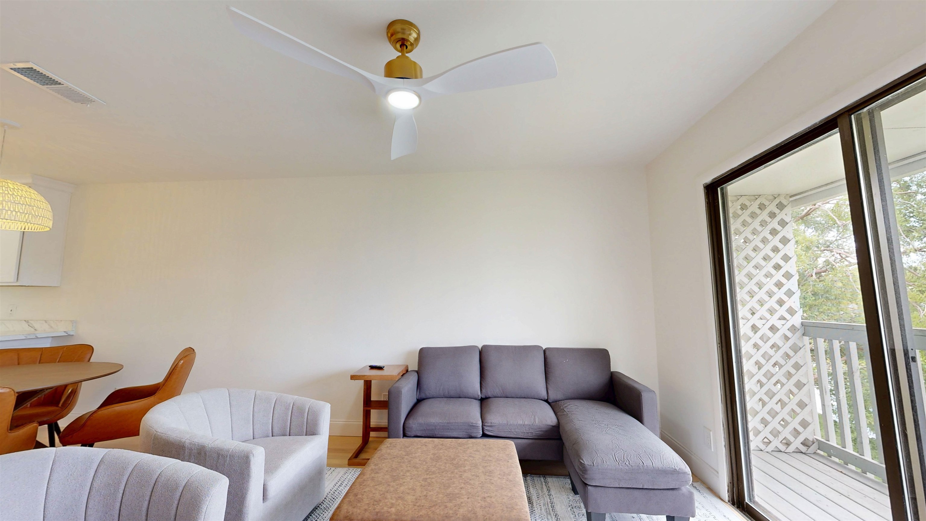 Image 11 of 38 For 650 Pope Rd #218 W 218